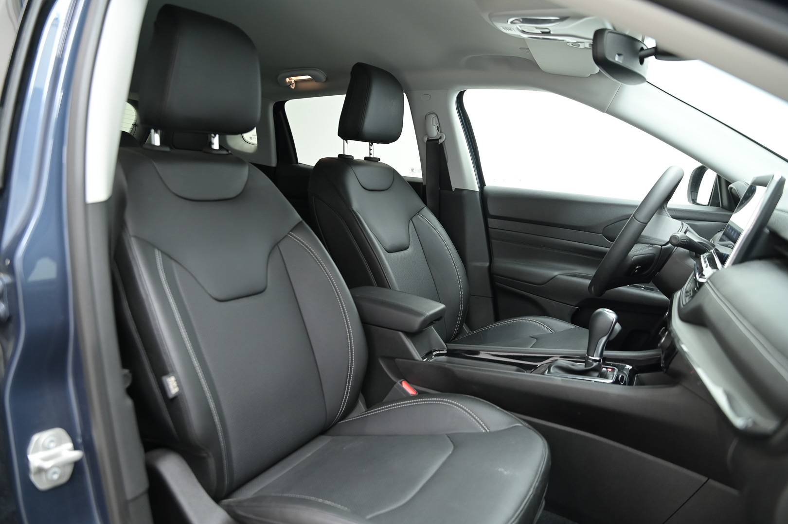 JEEP Compass - Foto 24