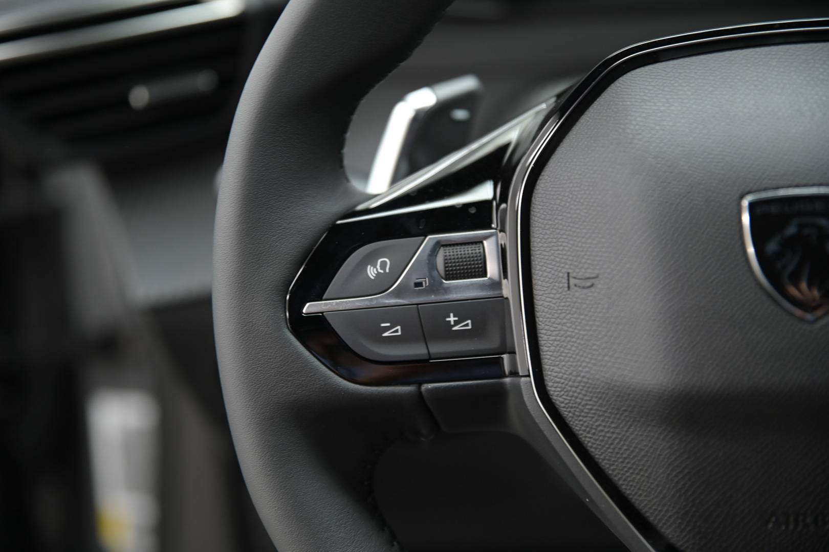 PEUGEOT 2008 - Foto 17
