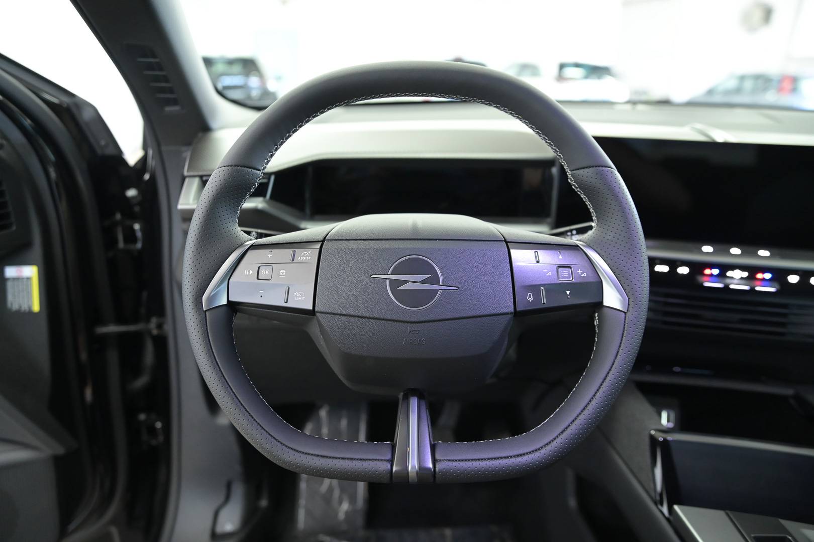 OPEL Grandland - Foto 13