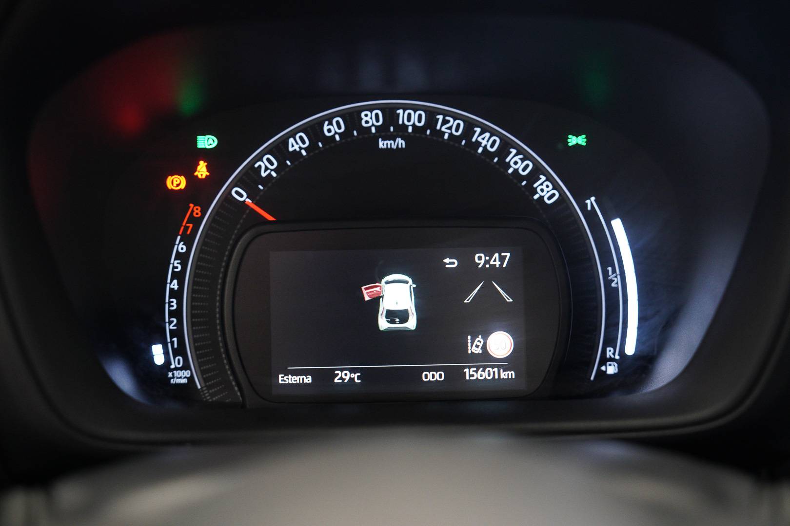 TOYOTA Aygo - Foto 14