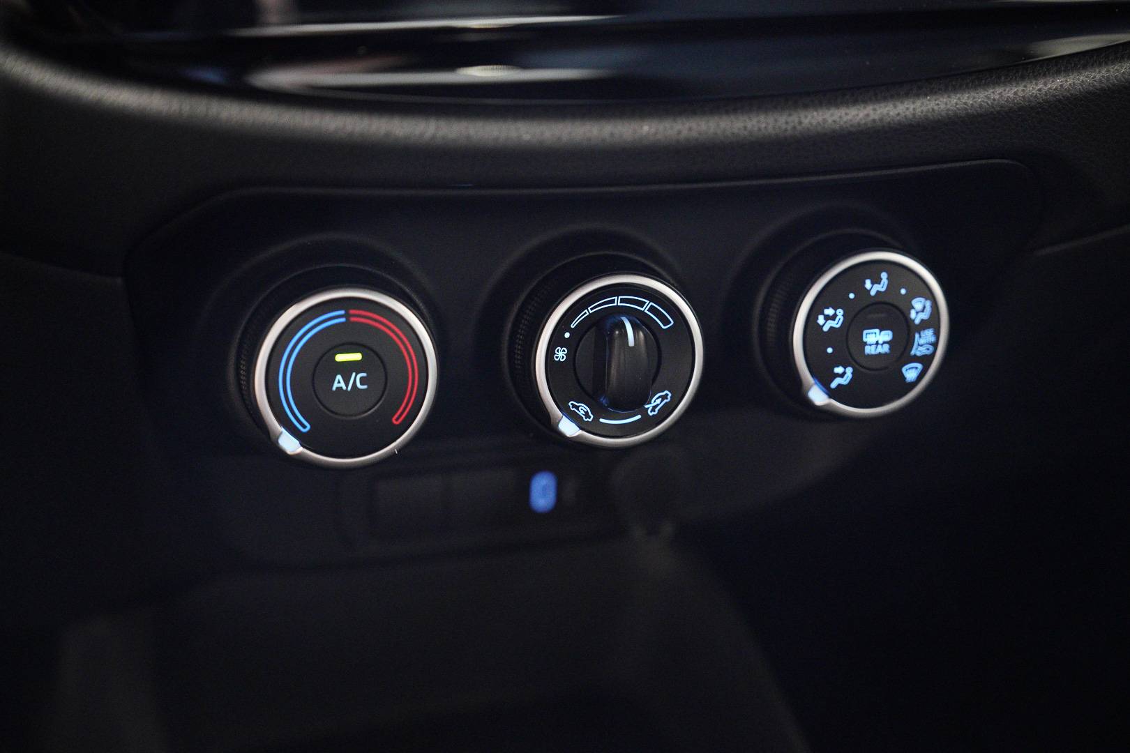 TOYOTA Aygo - Foto 16