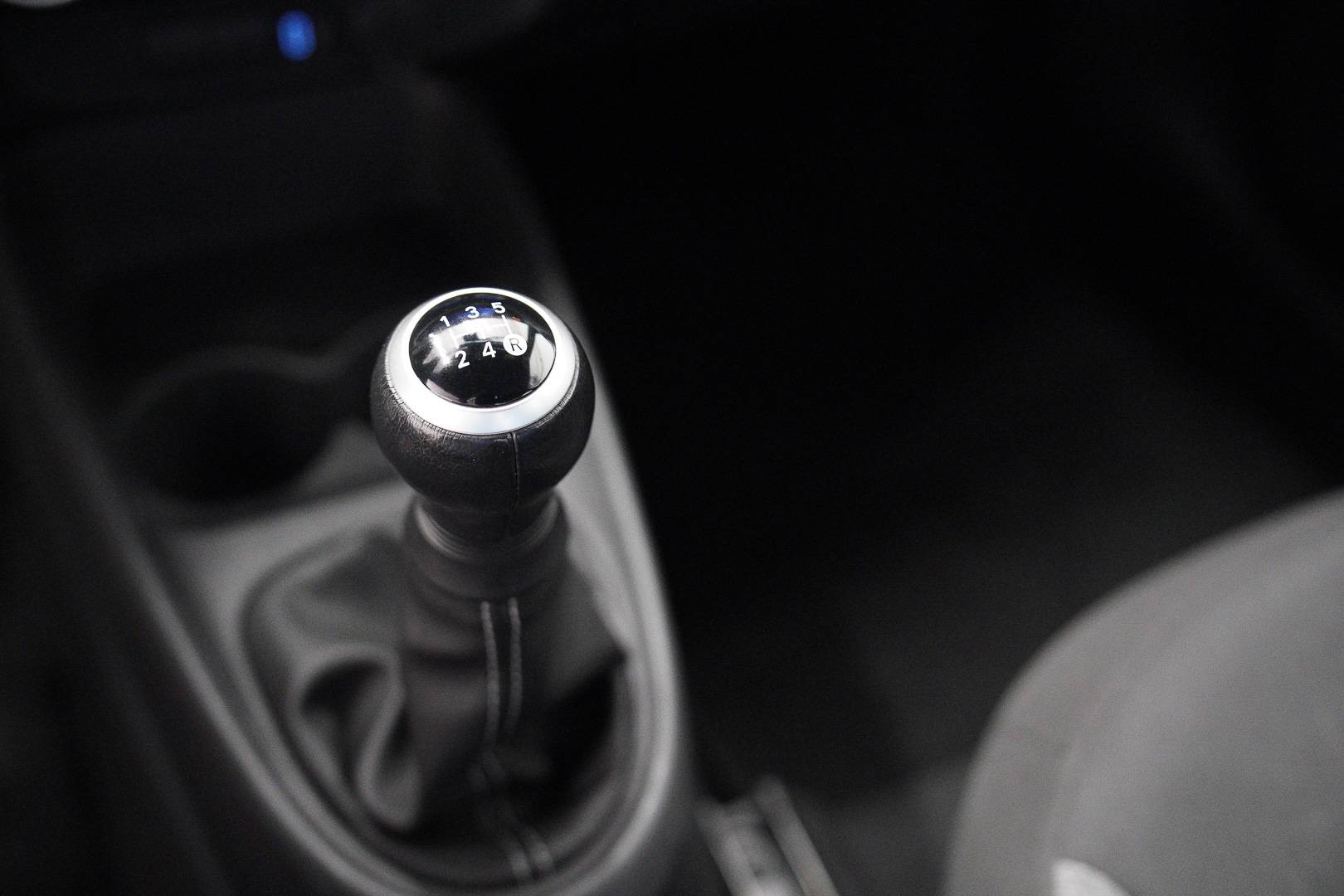 TOYOTA Aygo - Foto 18