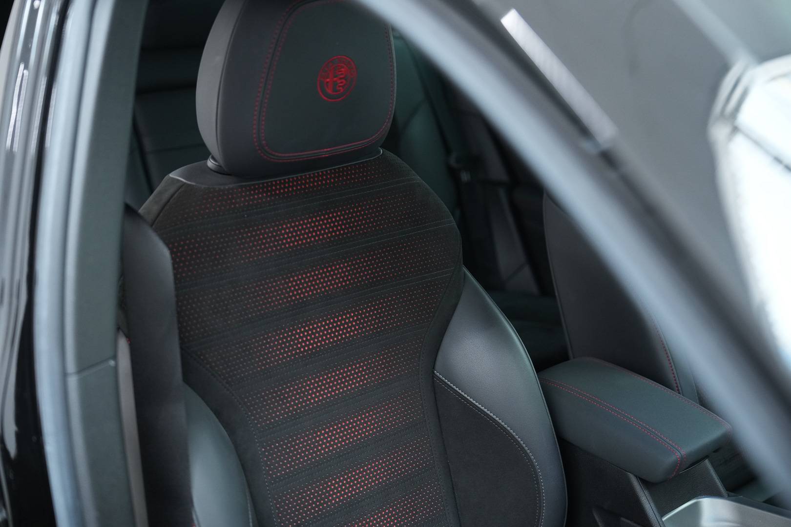 ALFA ROMEO Tonale - Foto 24