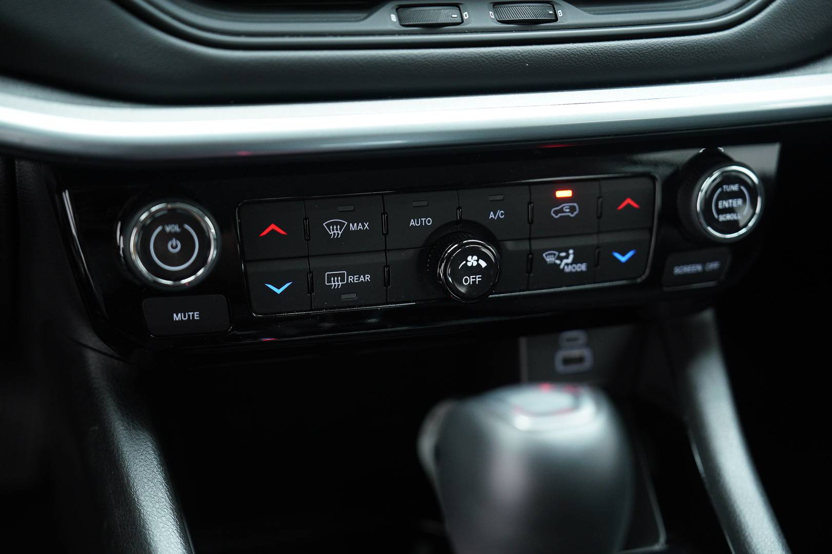 JEEP Compass - Foto 17