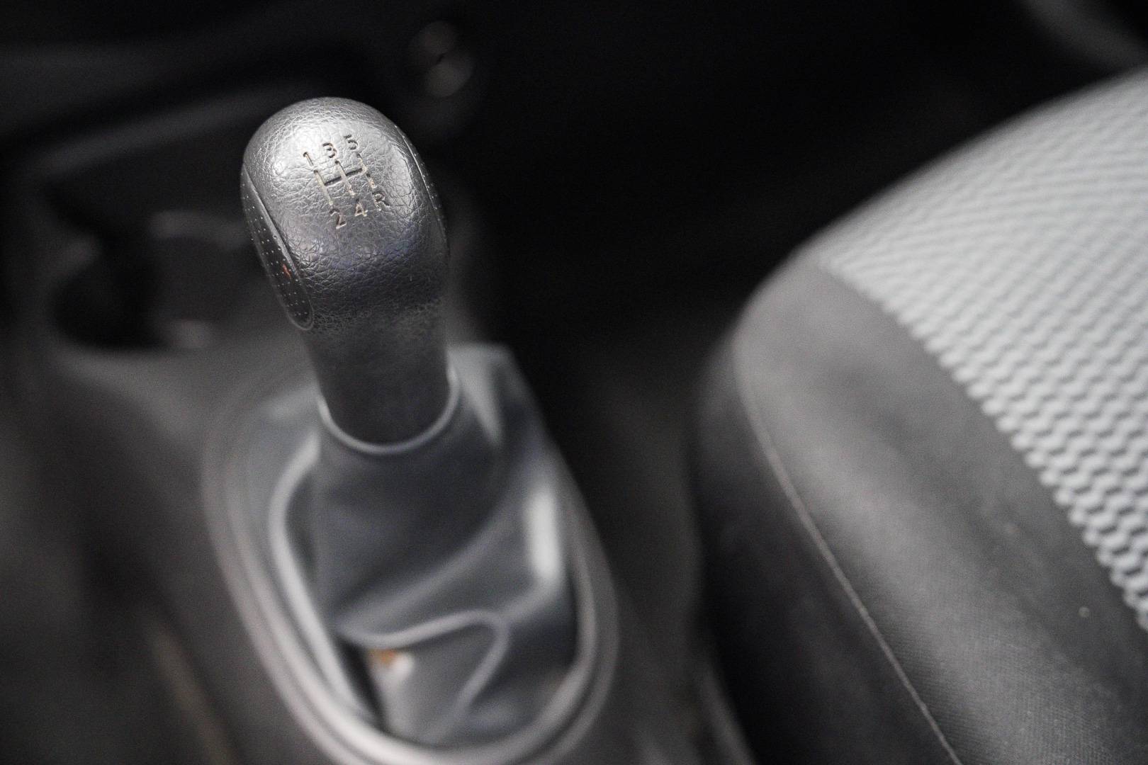 NISSAN Micra - Foto 17