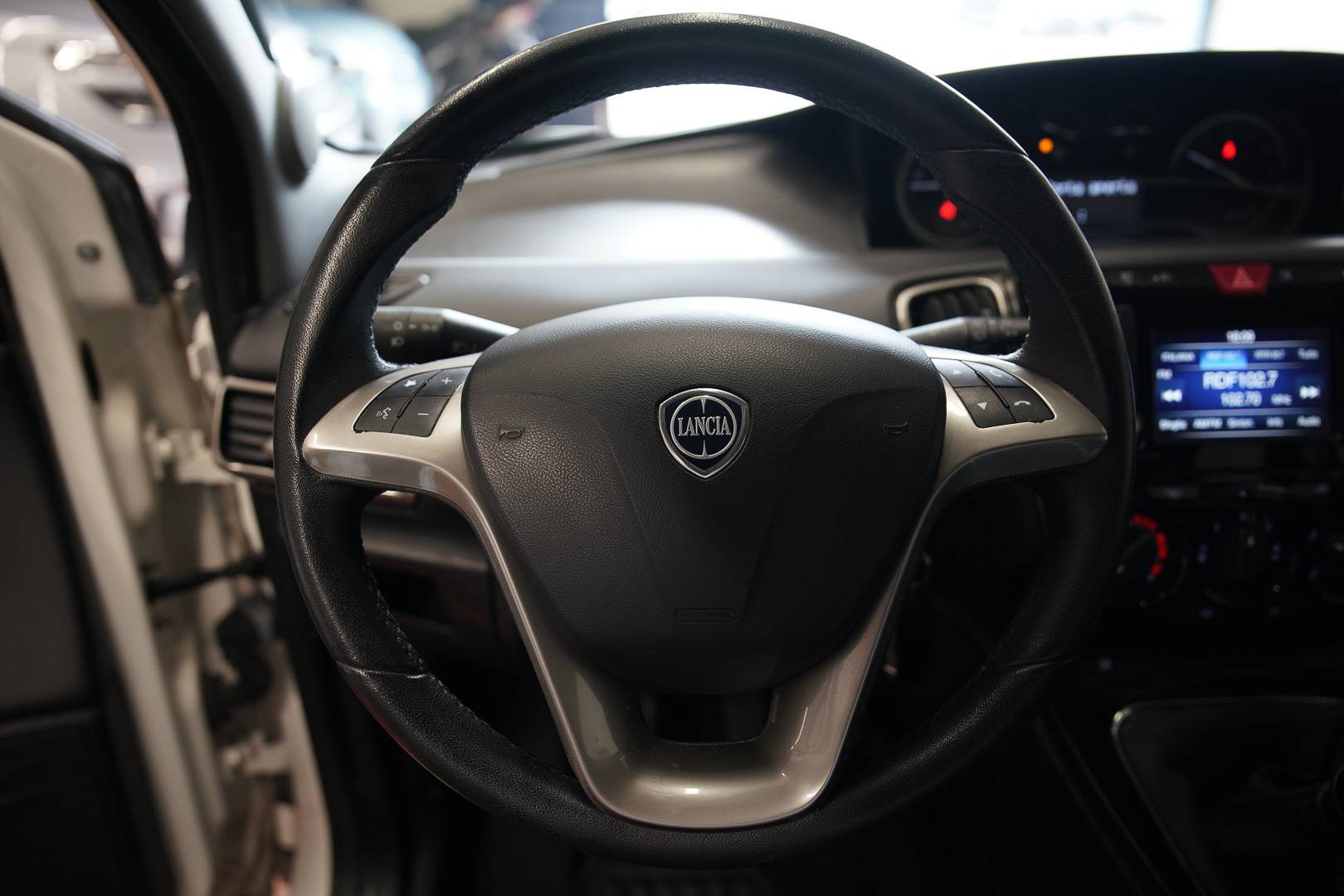 LANCIA Ypsilon - Foto 10