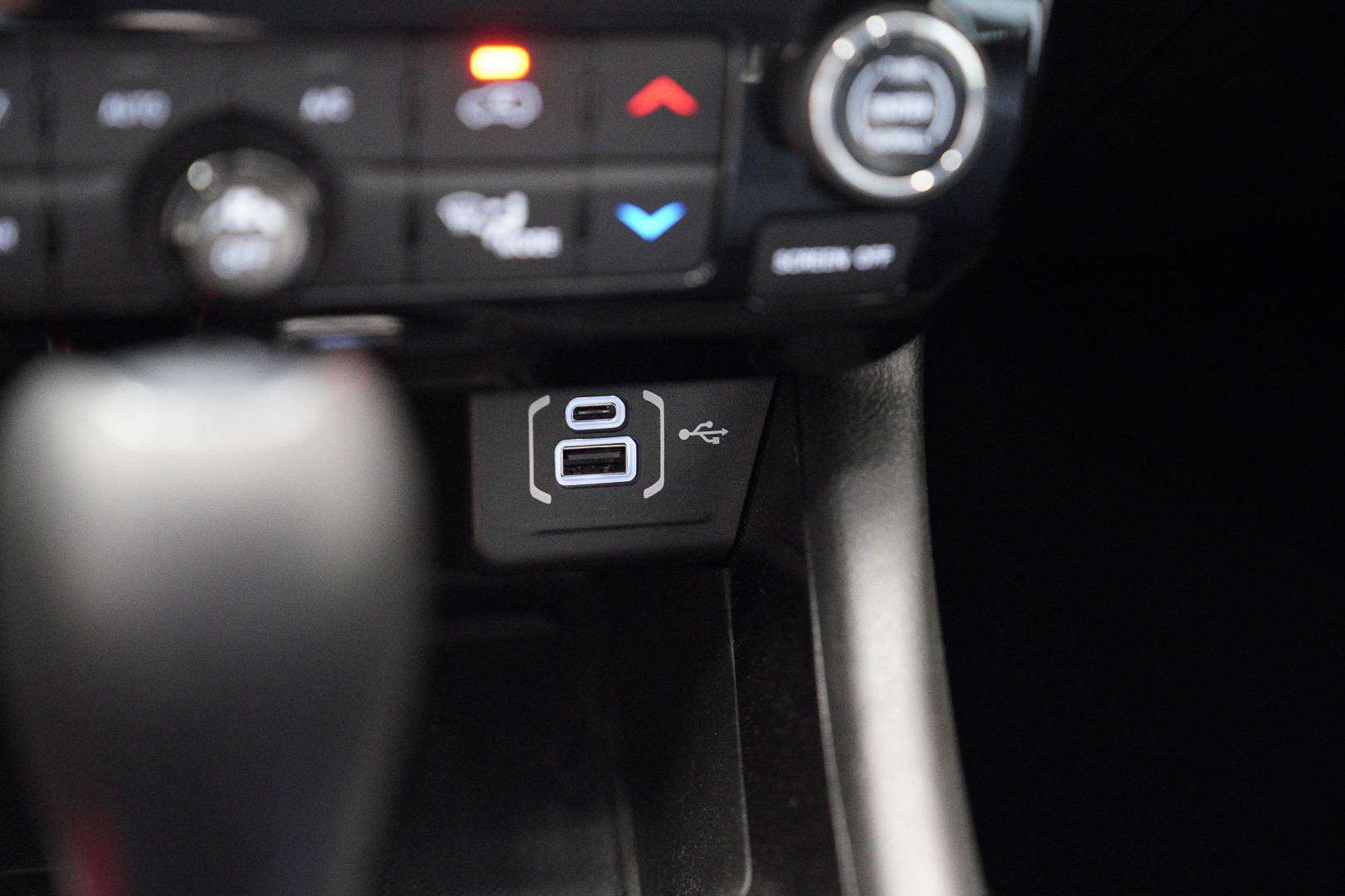 JEEP Compass - Foto 17