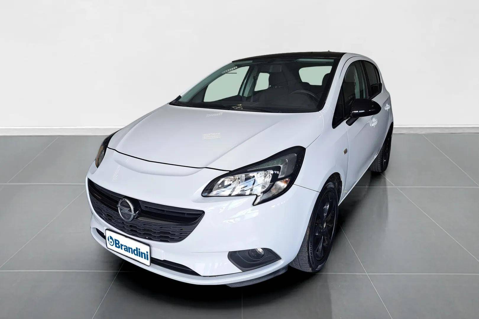OPEL Corsa - Foto 1