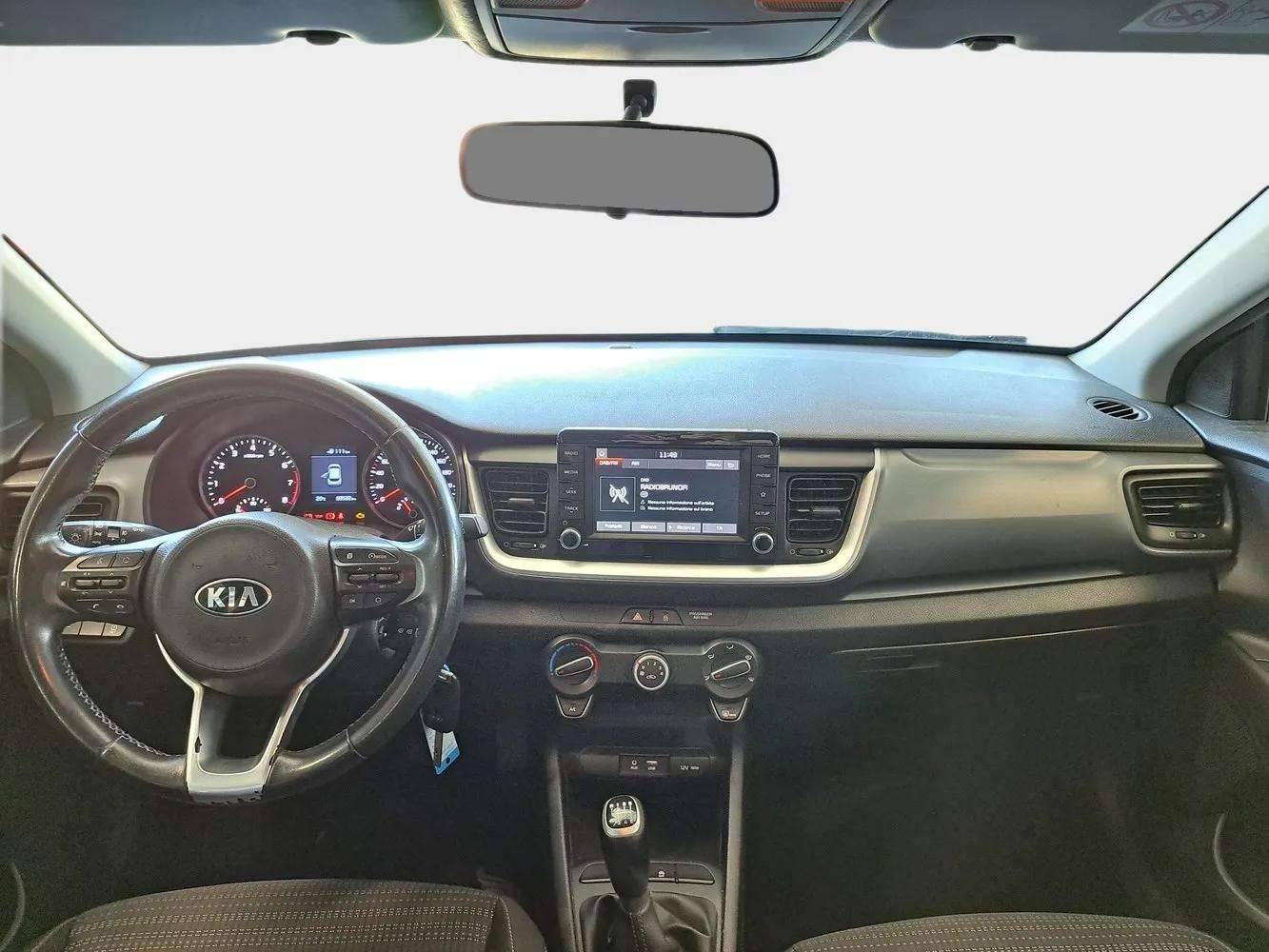 KIA Stonic - Foto 21