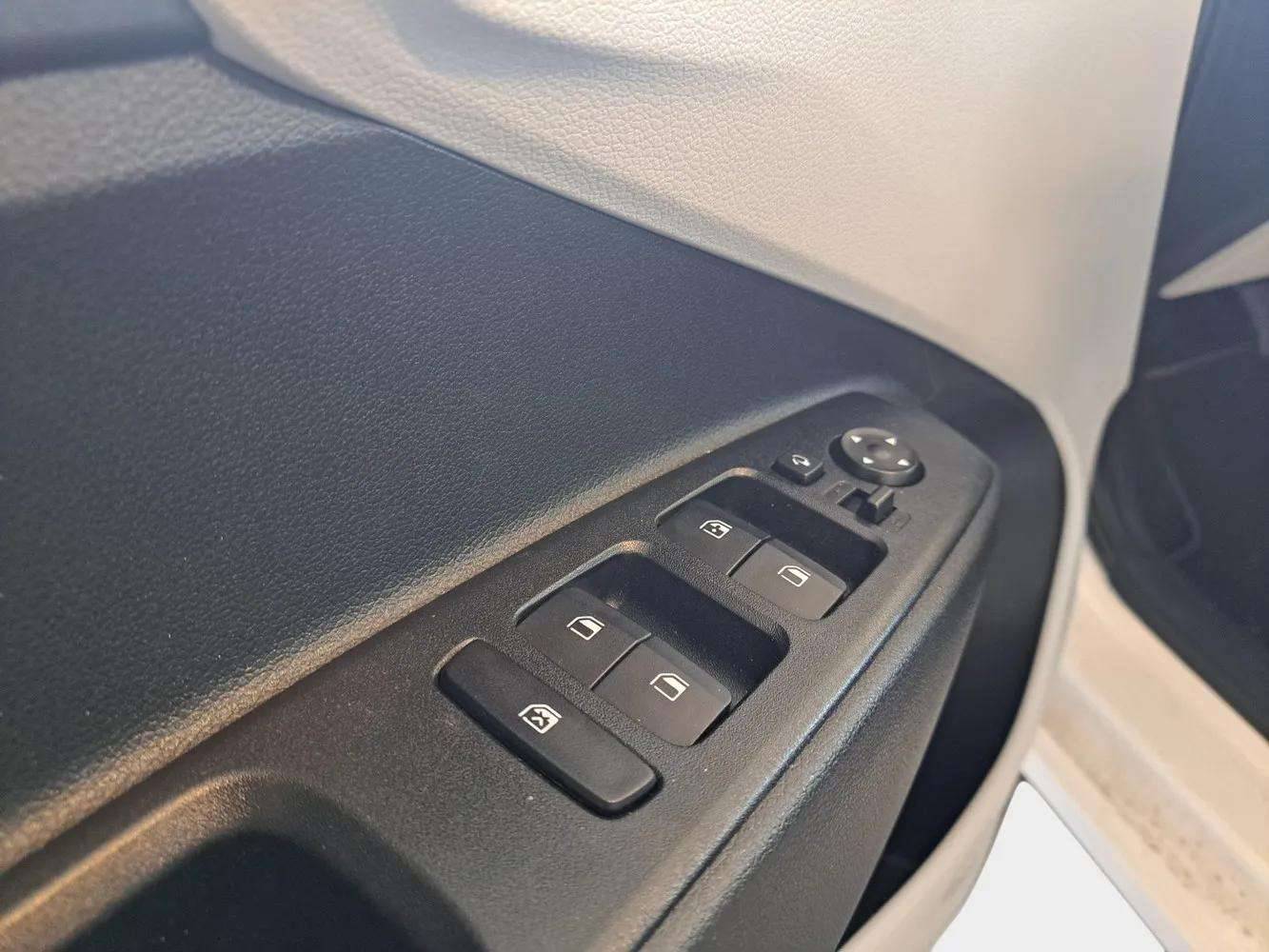 HYUNDAI I10 - Foto 9