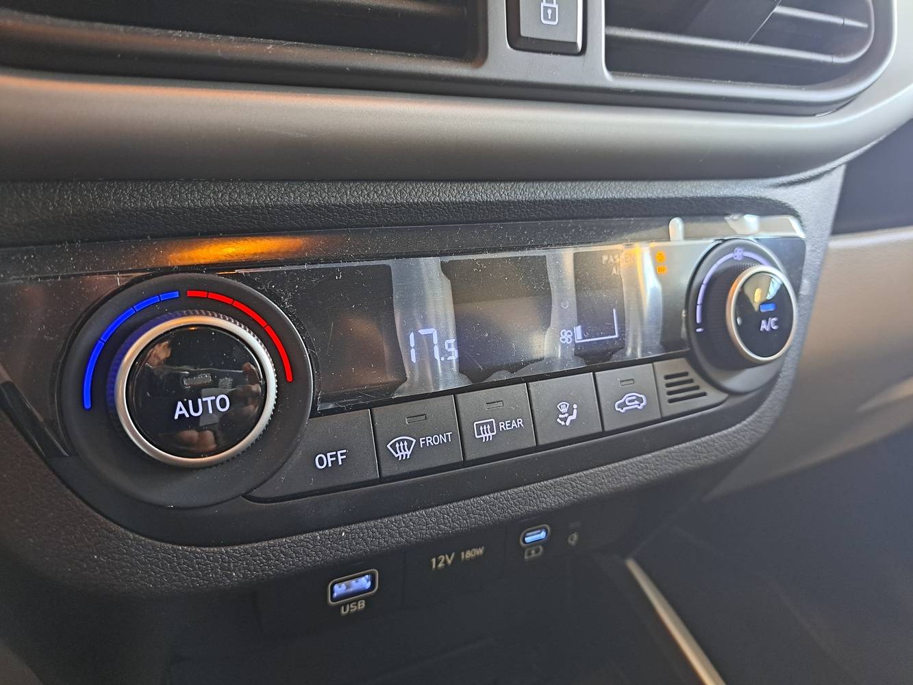 HYUNDAI I10 - Foto 16