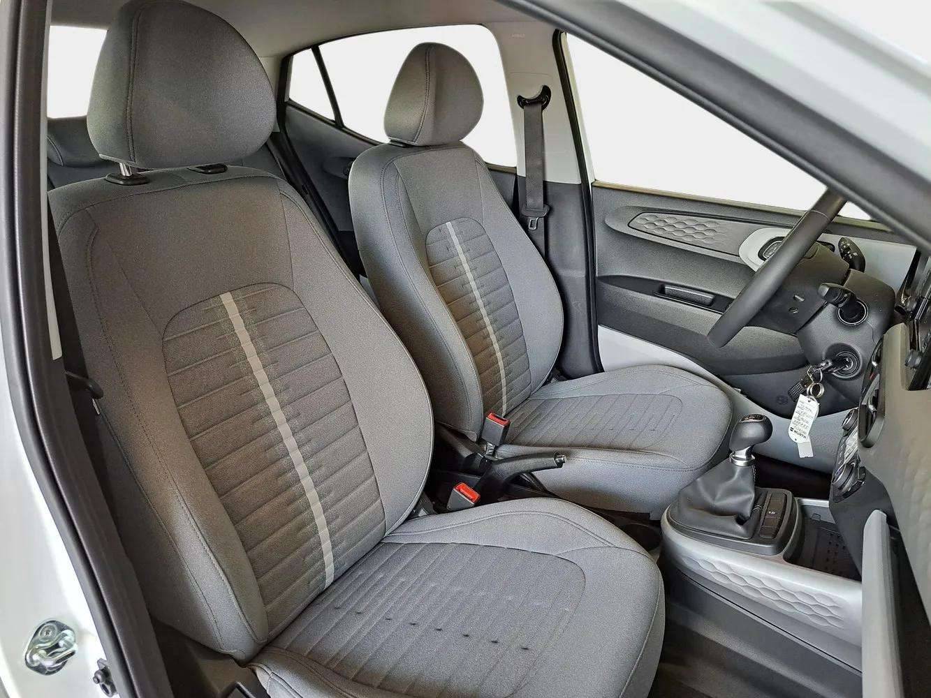 HYUNDAI I10 - Foto 21