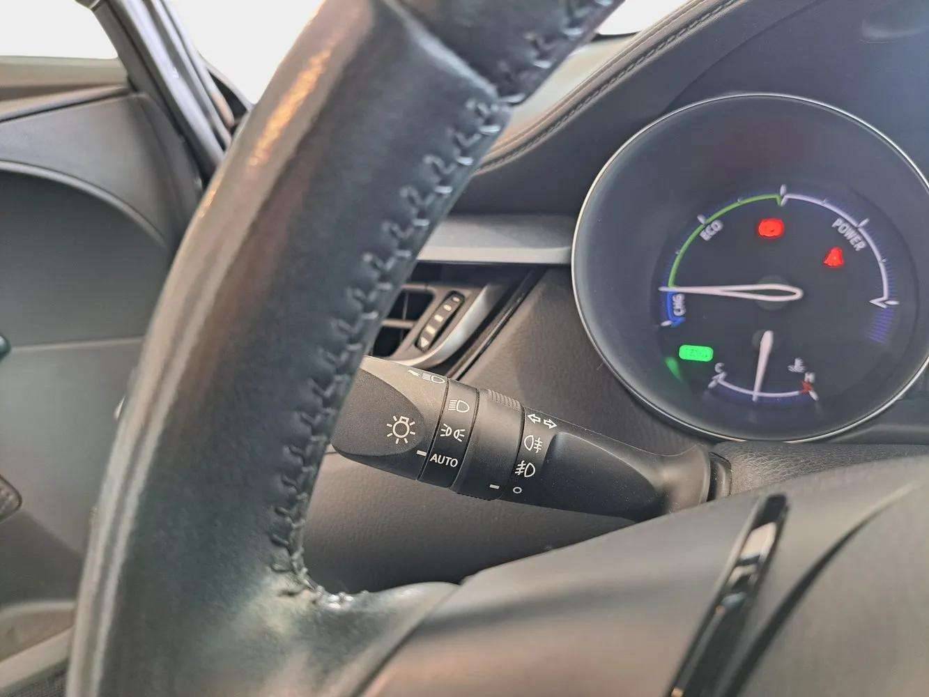 TOYOTA C-HR - Foto 19