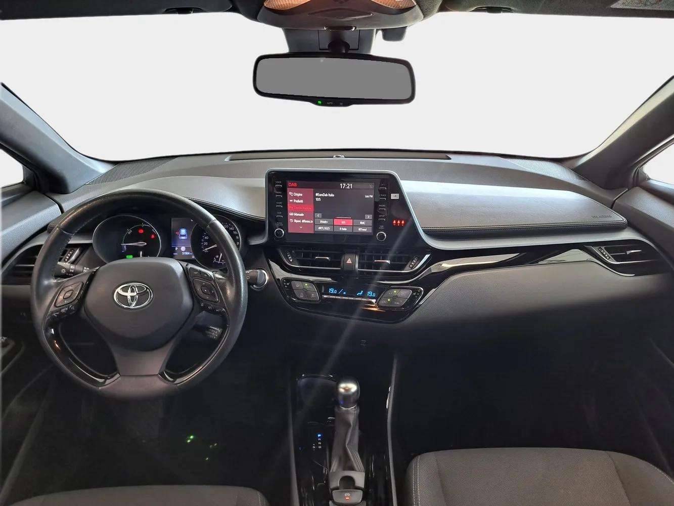 TOYOTA C-HR - Foto 25