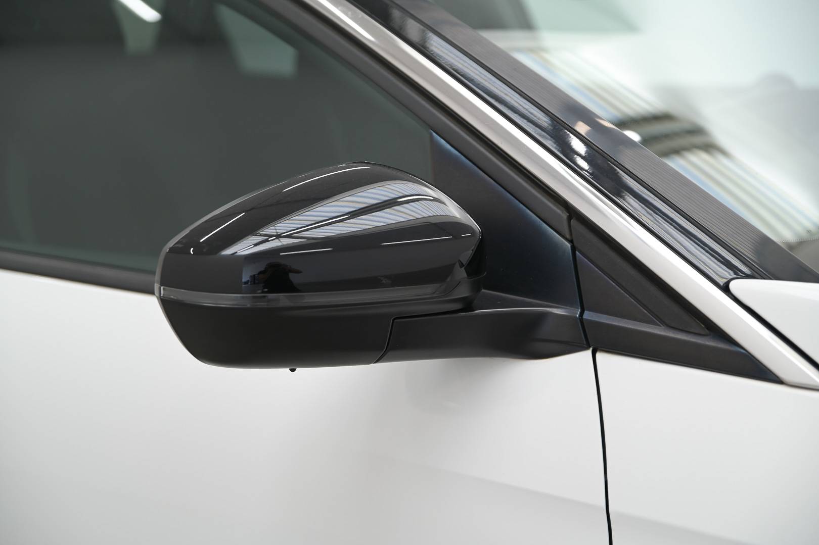 PEUGEOT 3008 - Foto 11