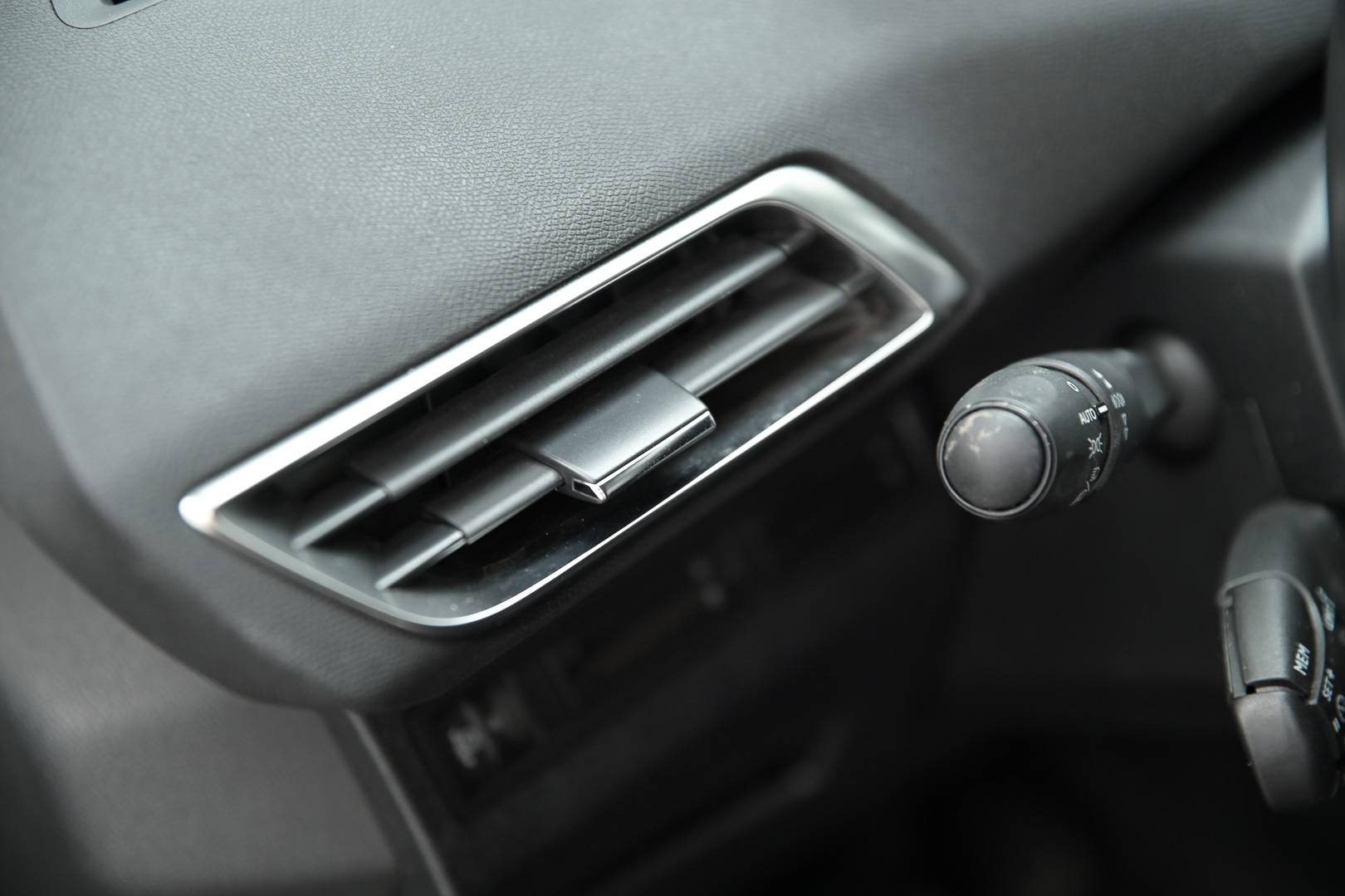 PEUGEOT 3008 - Foto 14