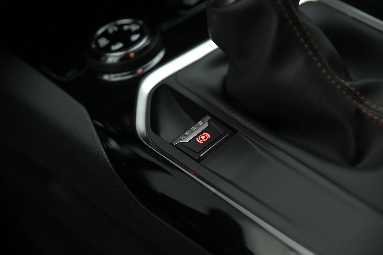 PEUGEOT 3008 - Foto 23