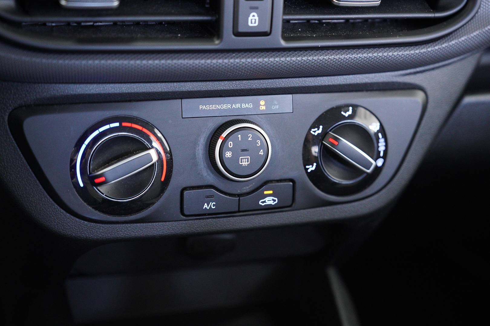 HYUNDAI I10 - Foto 15