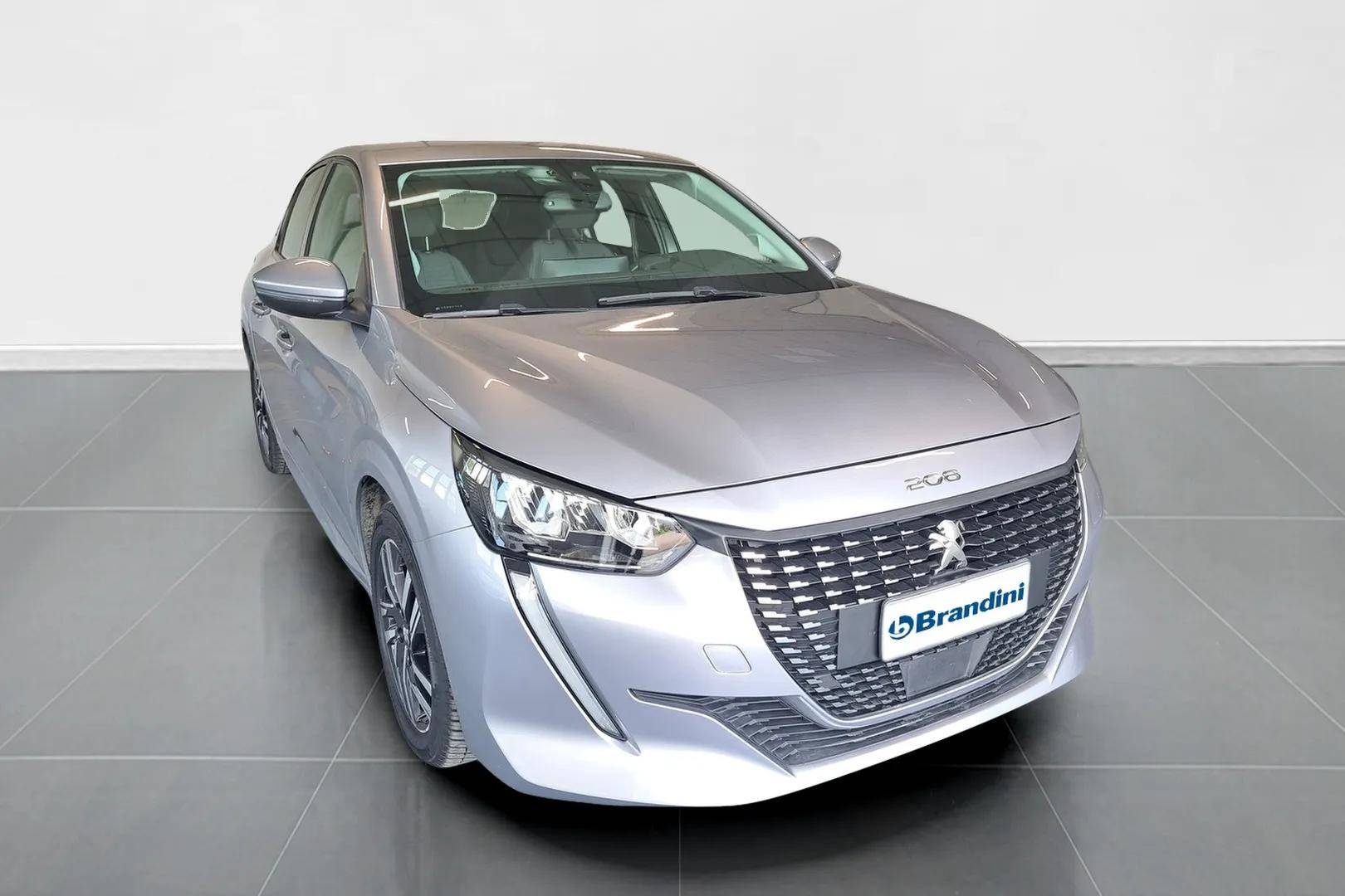 PEUGEOT 208 - Foto 3