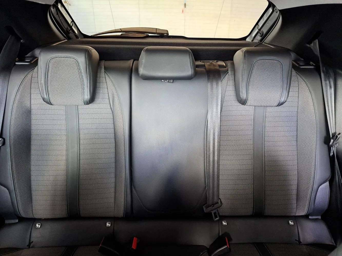 PEUGEOT 208 - Foto 22
