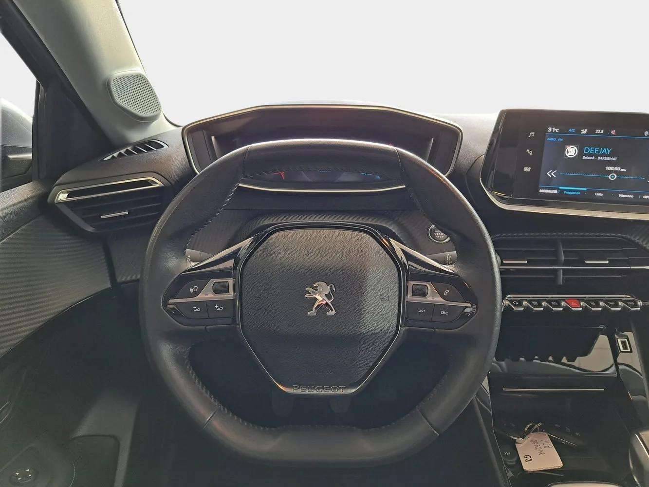 PEUGEOT 208 - Foto 25