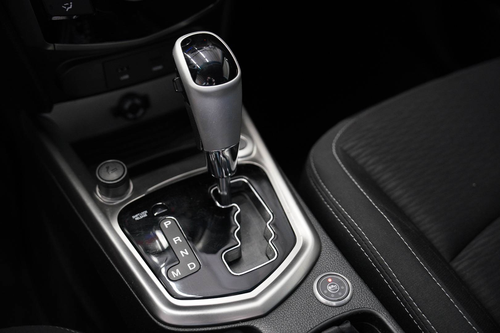 Auto Venduta - SSANGYONG Tivoli Tivoli 1.6 Be Visual Hot 2wd auto usata in pronta consegna - Brandini
