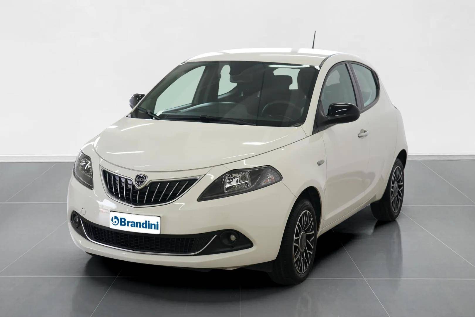 LANCIA Ypsilon - Foto 1