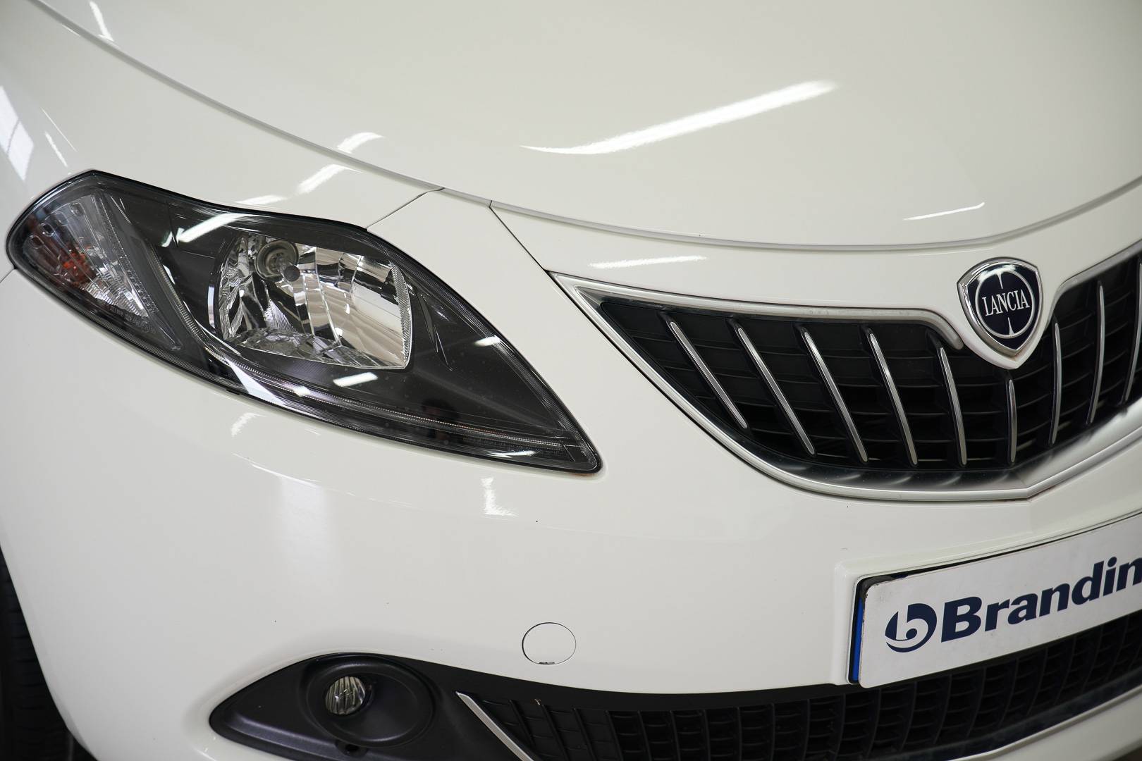 LANCIA Ypsilon - Foto 4