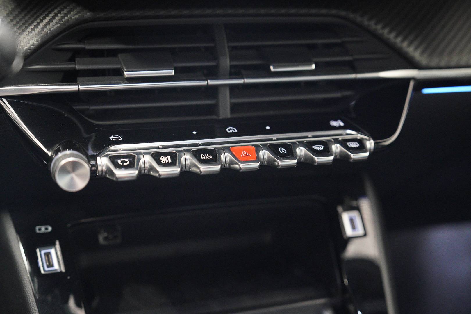 PEUGEOT 208 - Foto 17