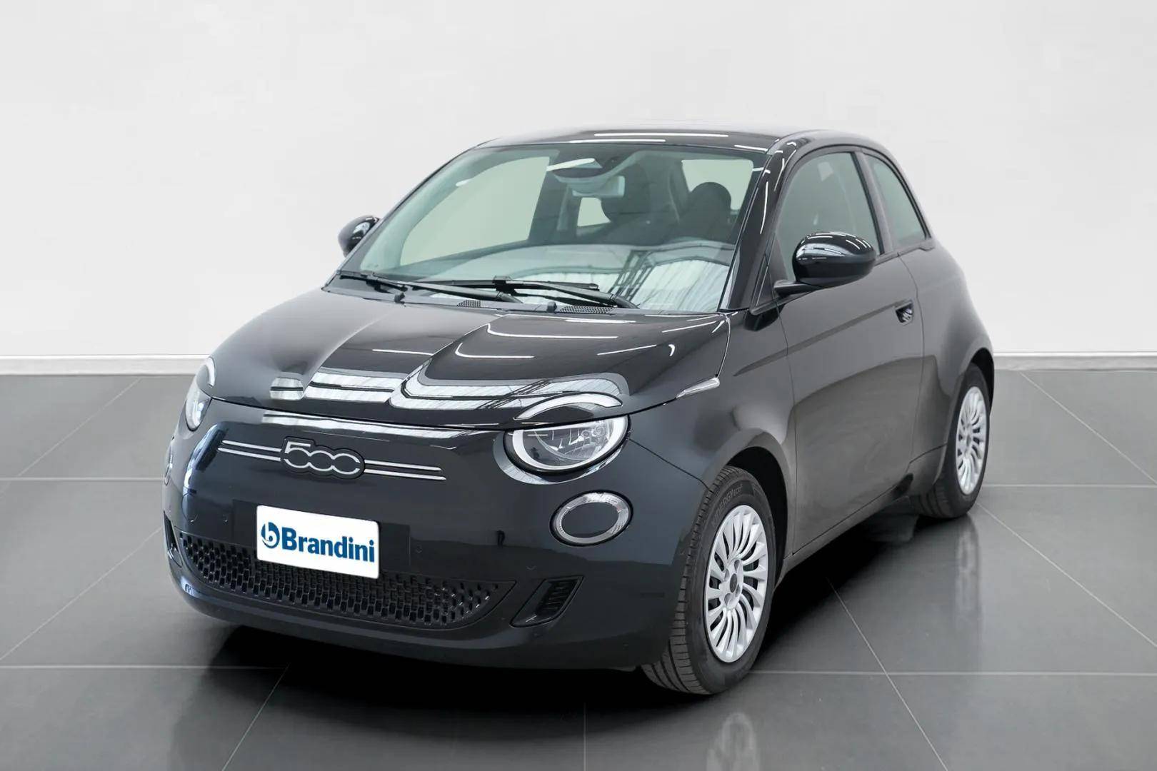 FIAT 500e - Foto 1