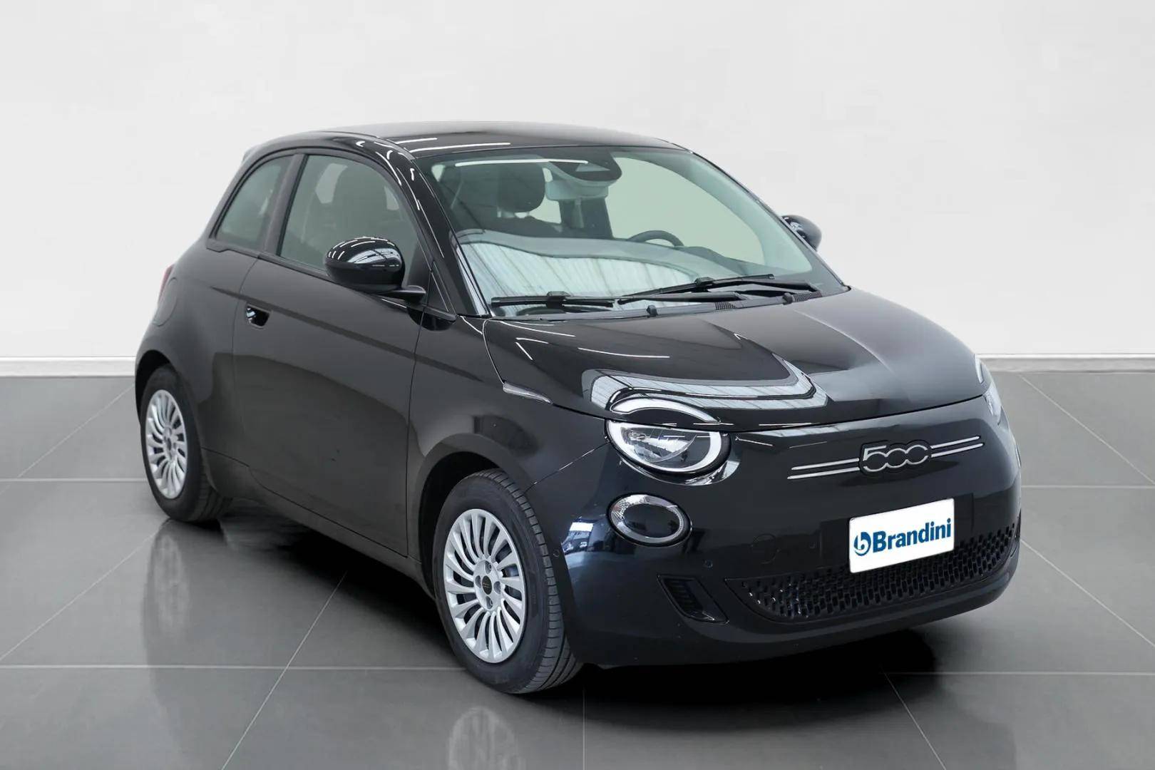 FIAT 500e - Foto 3