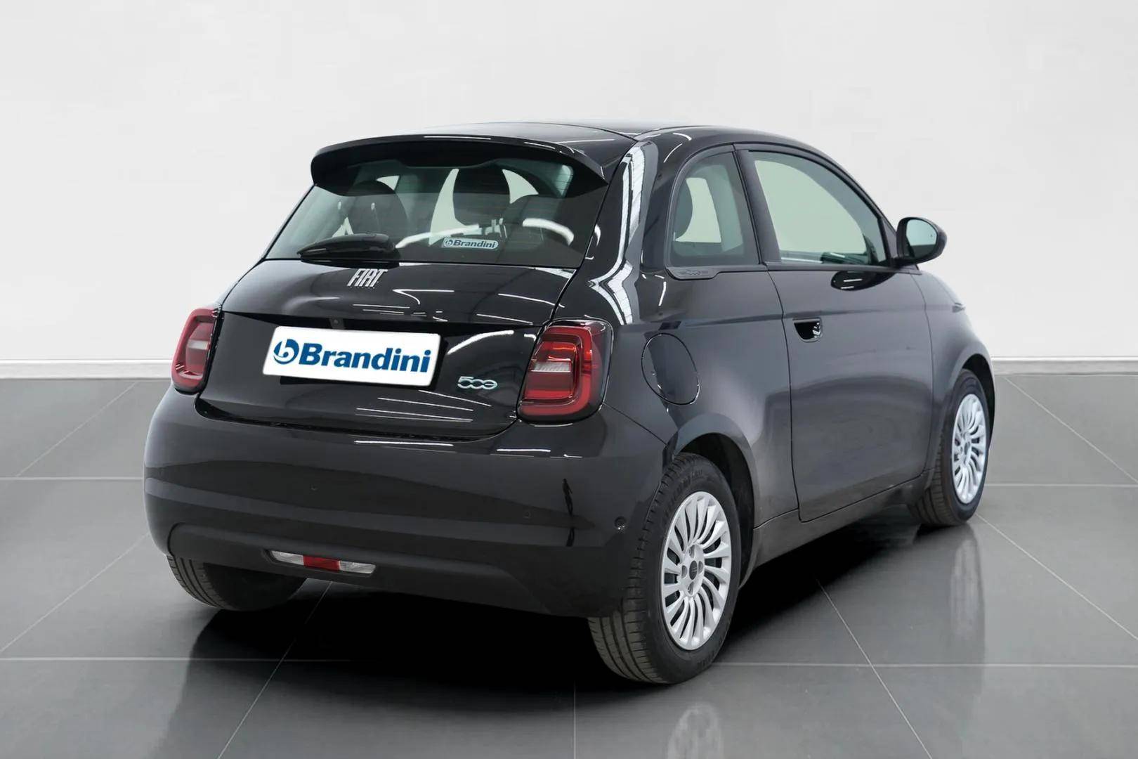 FIAT 500e - Foto 8