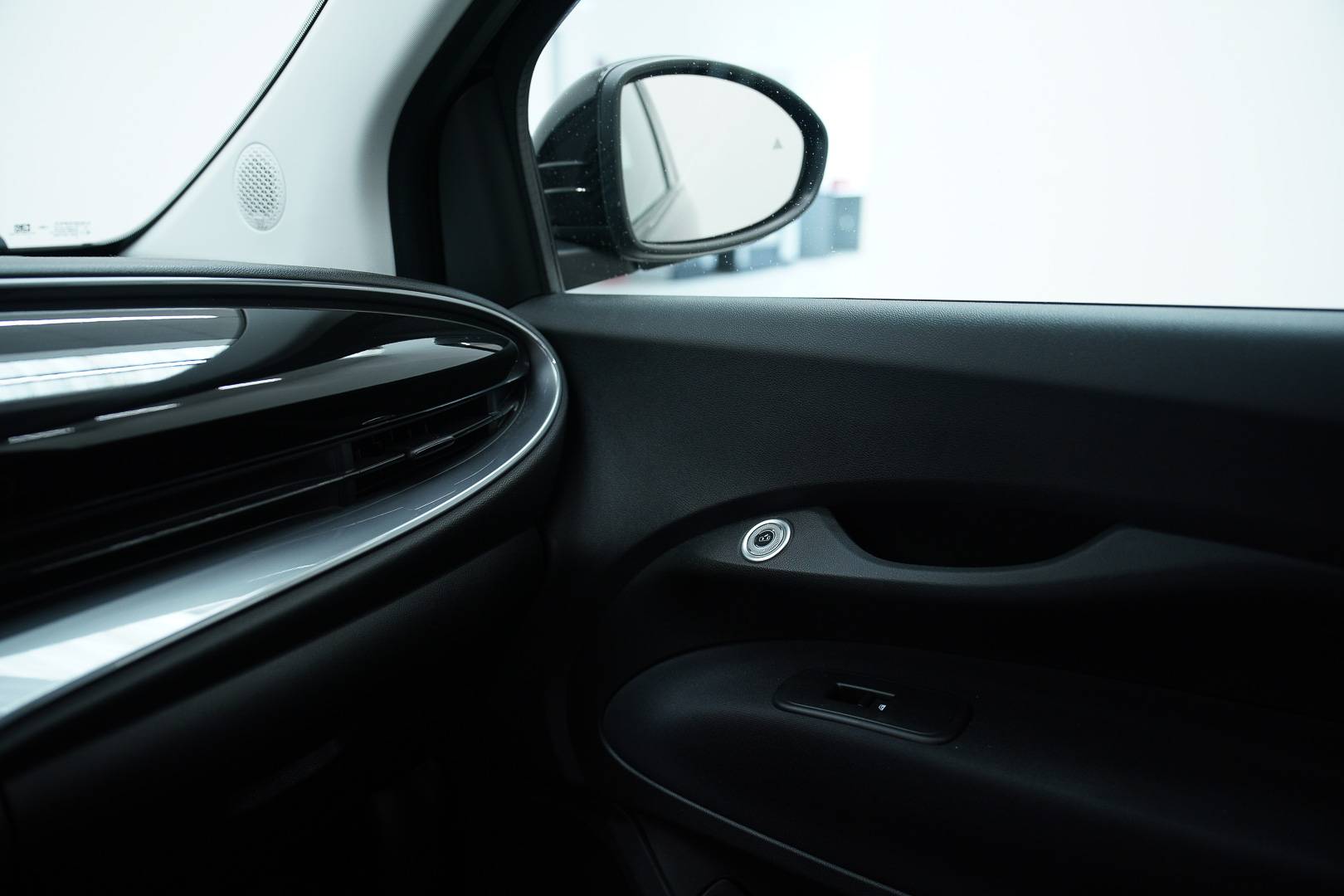 FIAT 500e - Foto 19