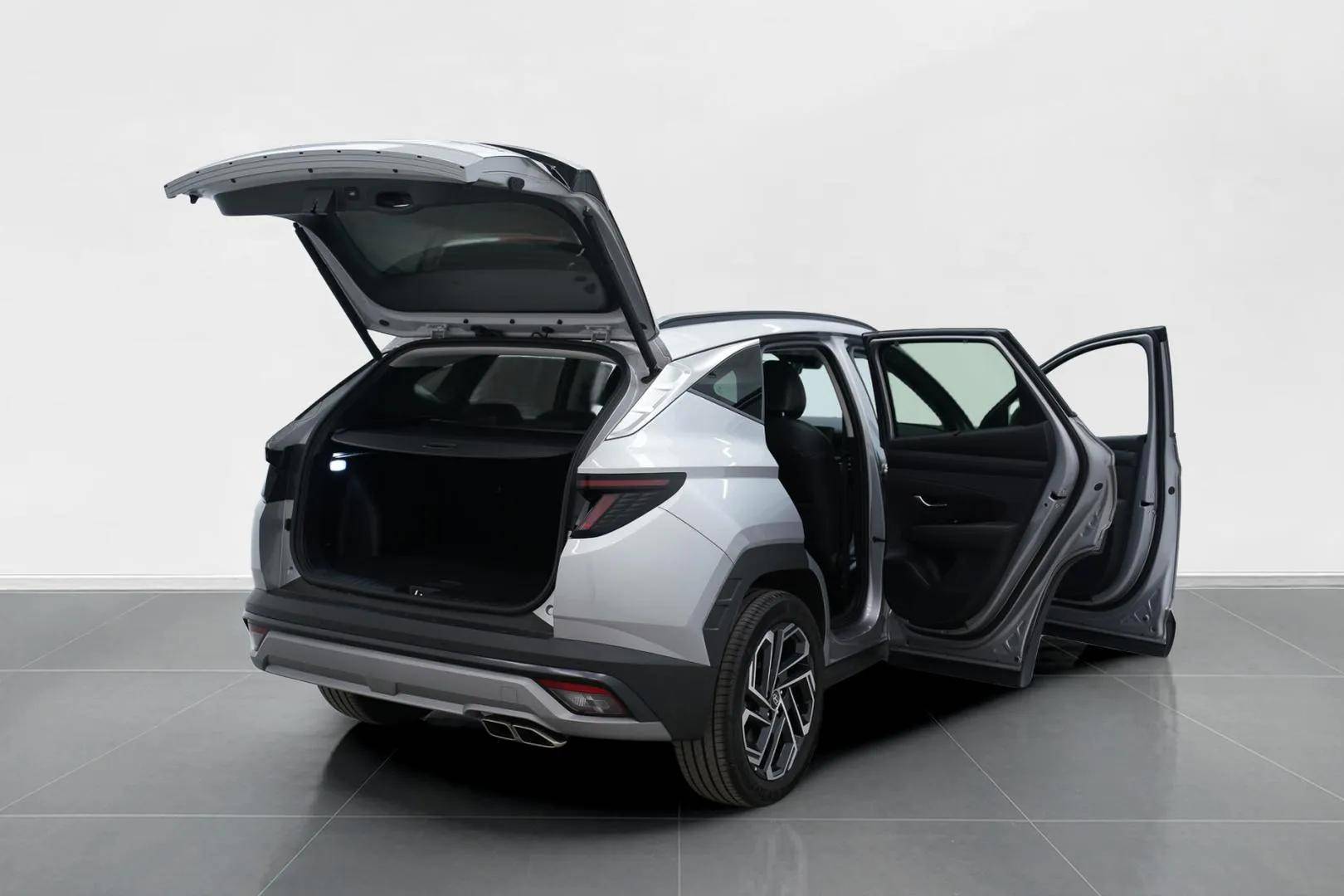 HYUNDAI Tucson - Foto 9