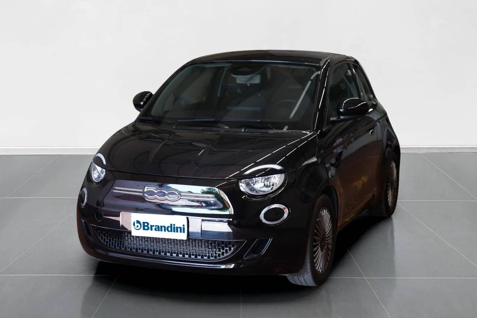 FIAT 500e - Foto 1