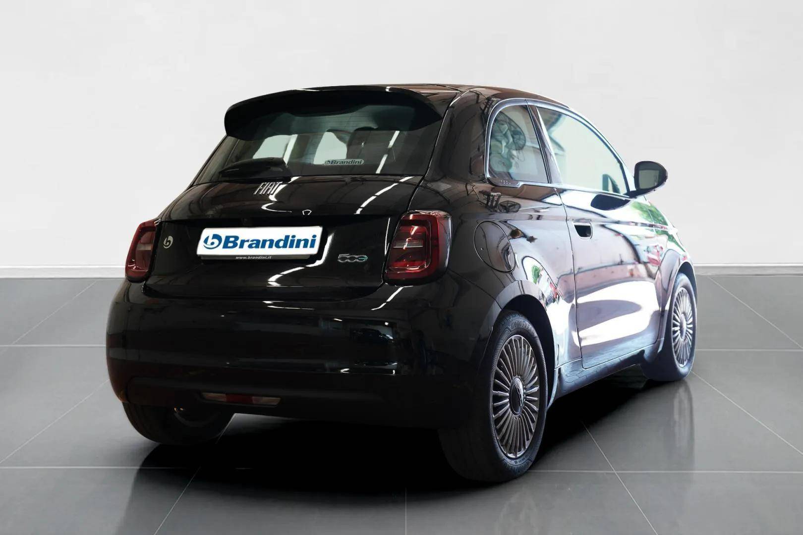 FIAT 500e - Foto 7
