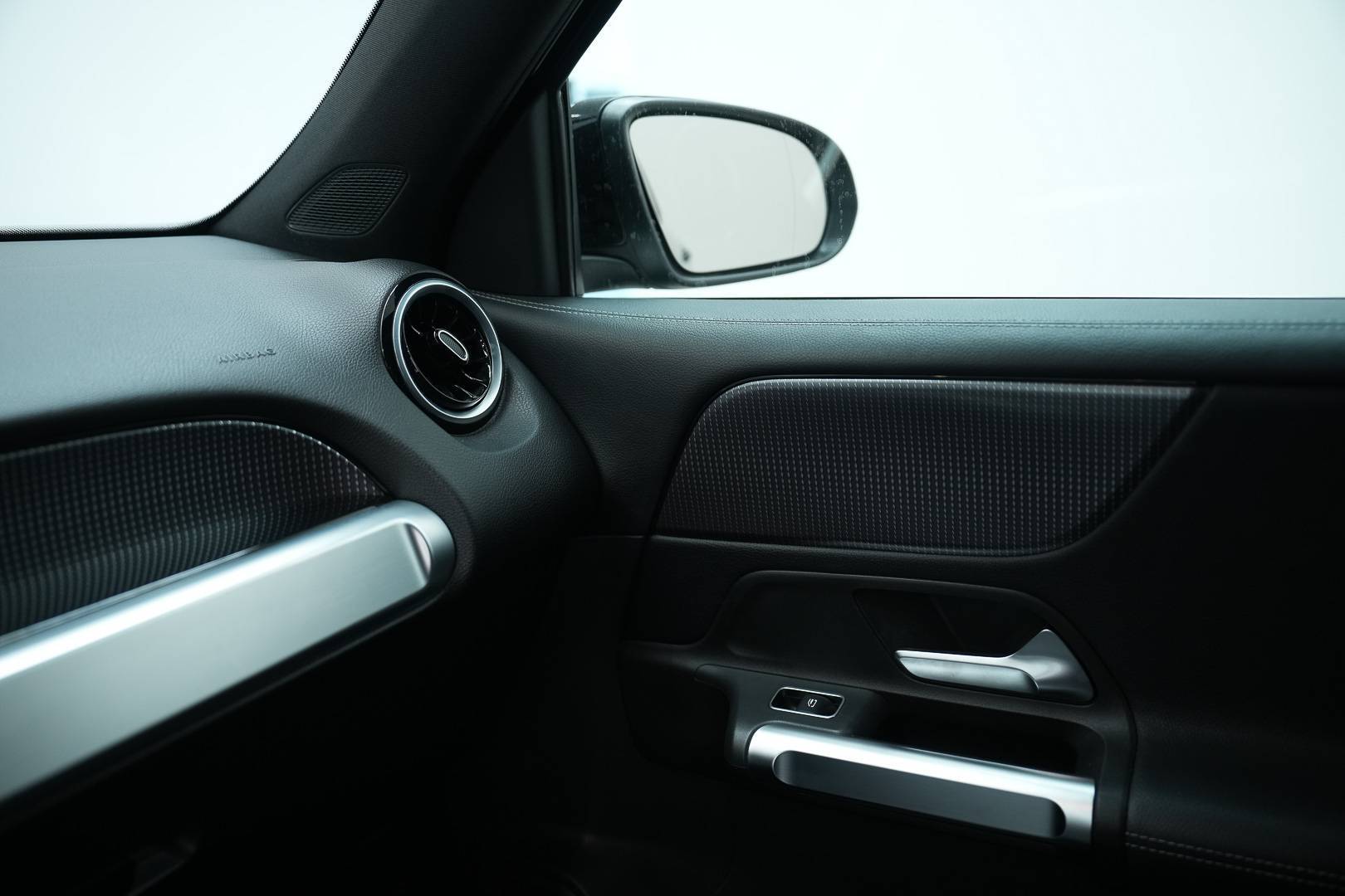 MERCEDES GLB - Foto 20