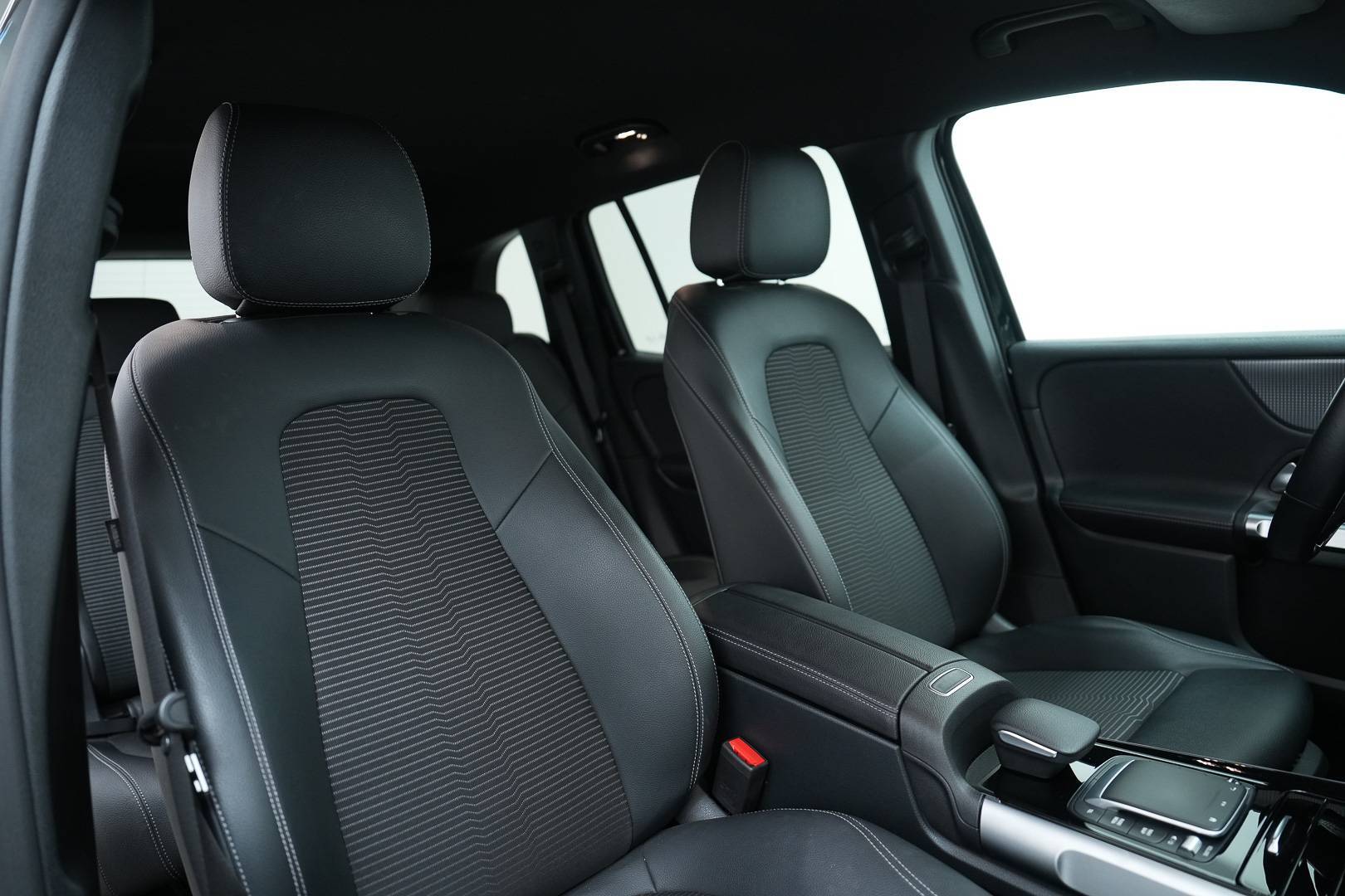 MERCEDES GLB - Foto 21