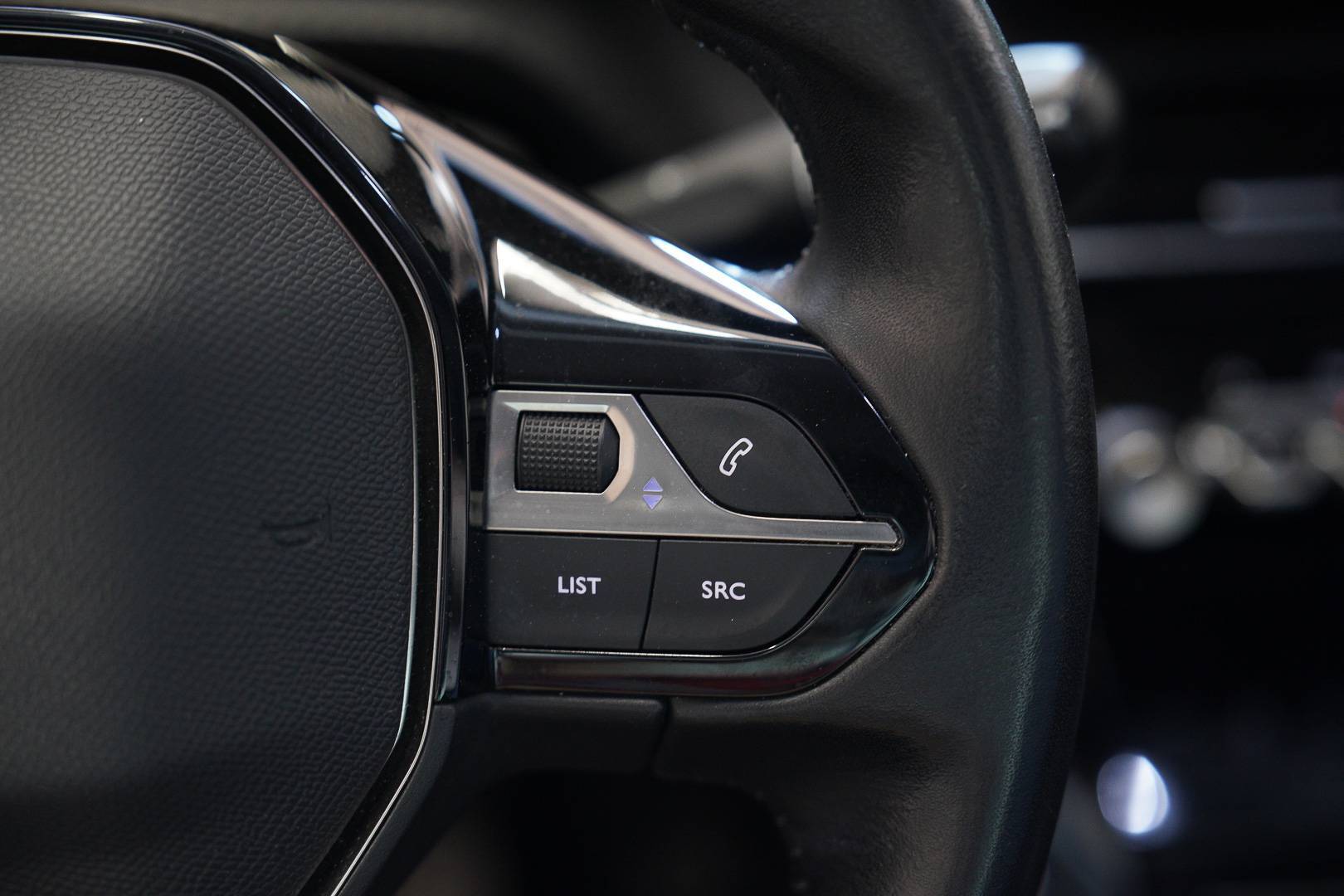 PEUGEOT 2008 - Foto 12