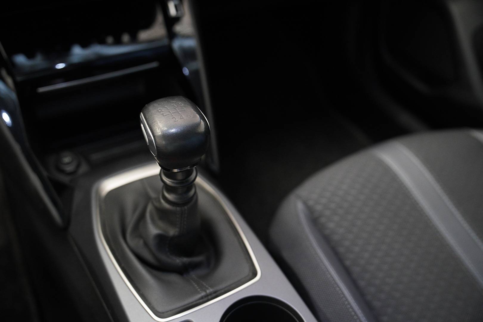 PEUGEOT 2008 - Foto 17