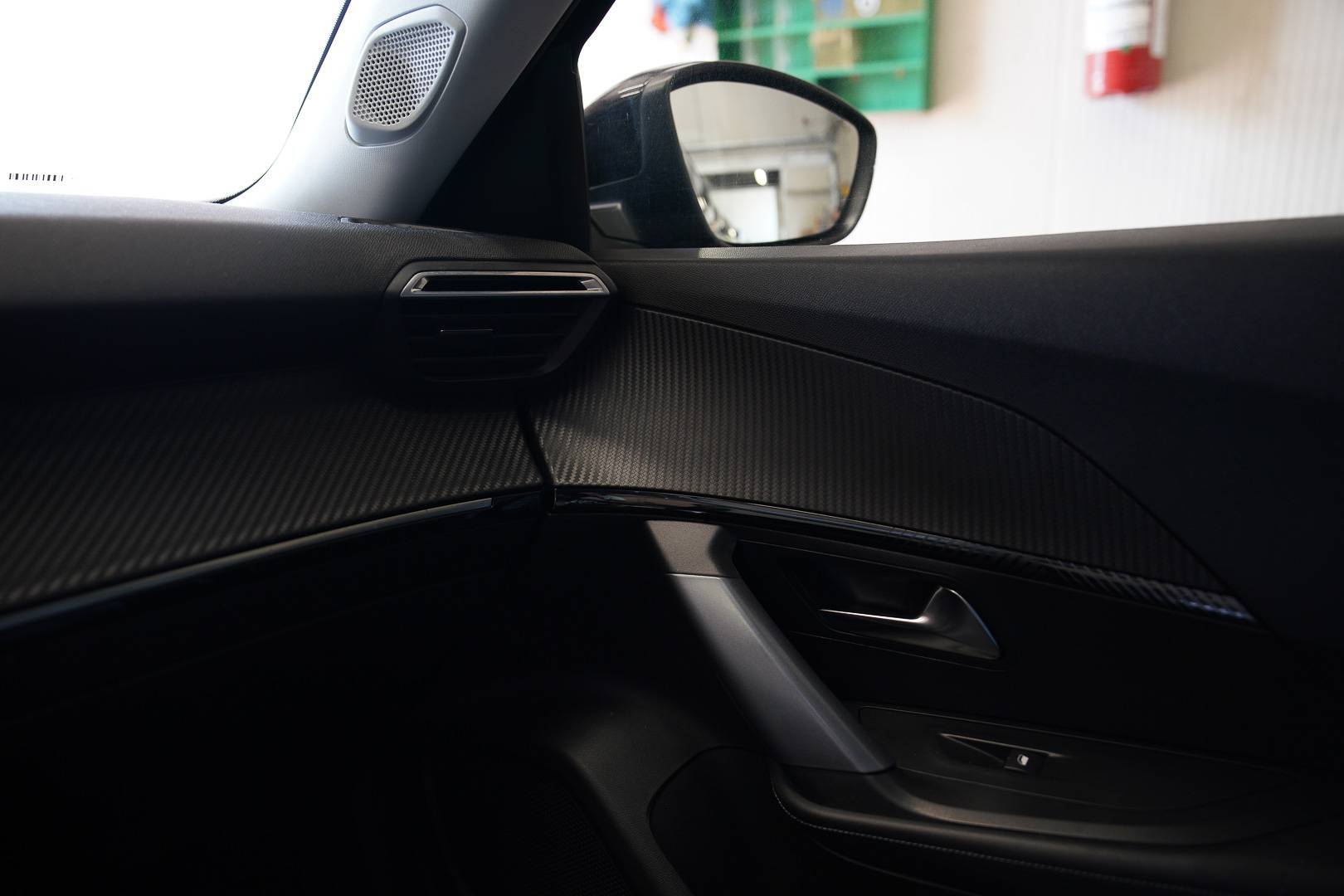 PEUGEOT 2008 - Foto 19