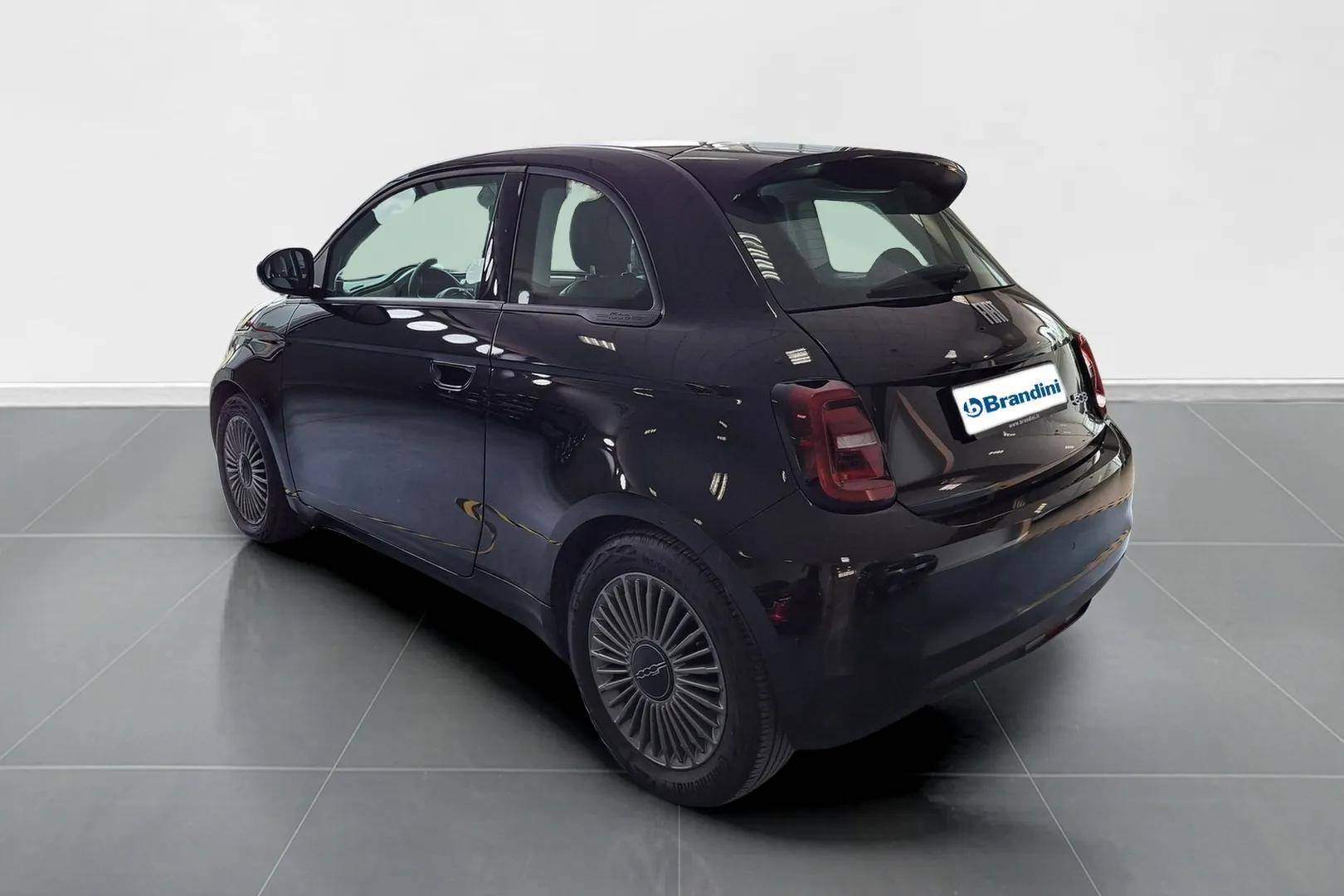 FIAT 500e - Foto 7
