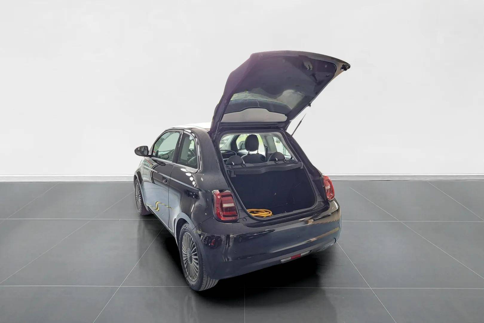FIAT 500e - Foto 14