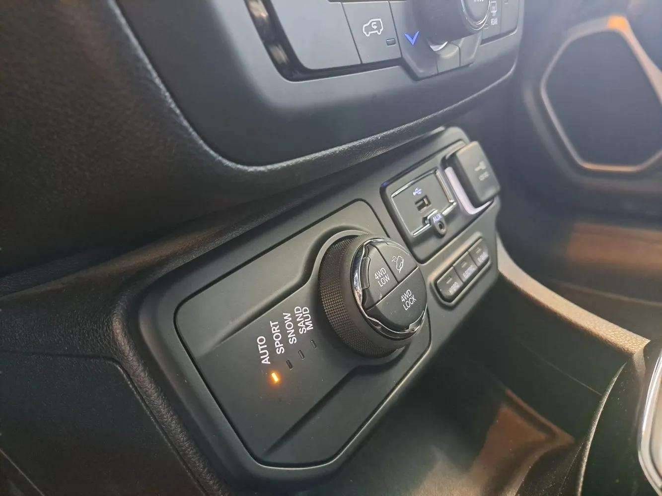 Auto Venduta - JEEP Renegade Renegade 1.3 t4 phev 80th Anniversary 4xe at6 usata in pronta consegna - Brandini