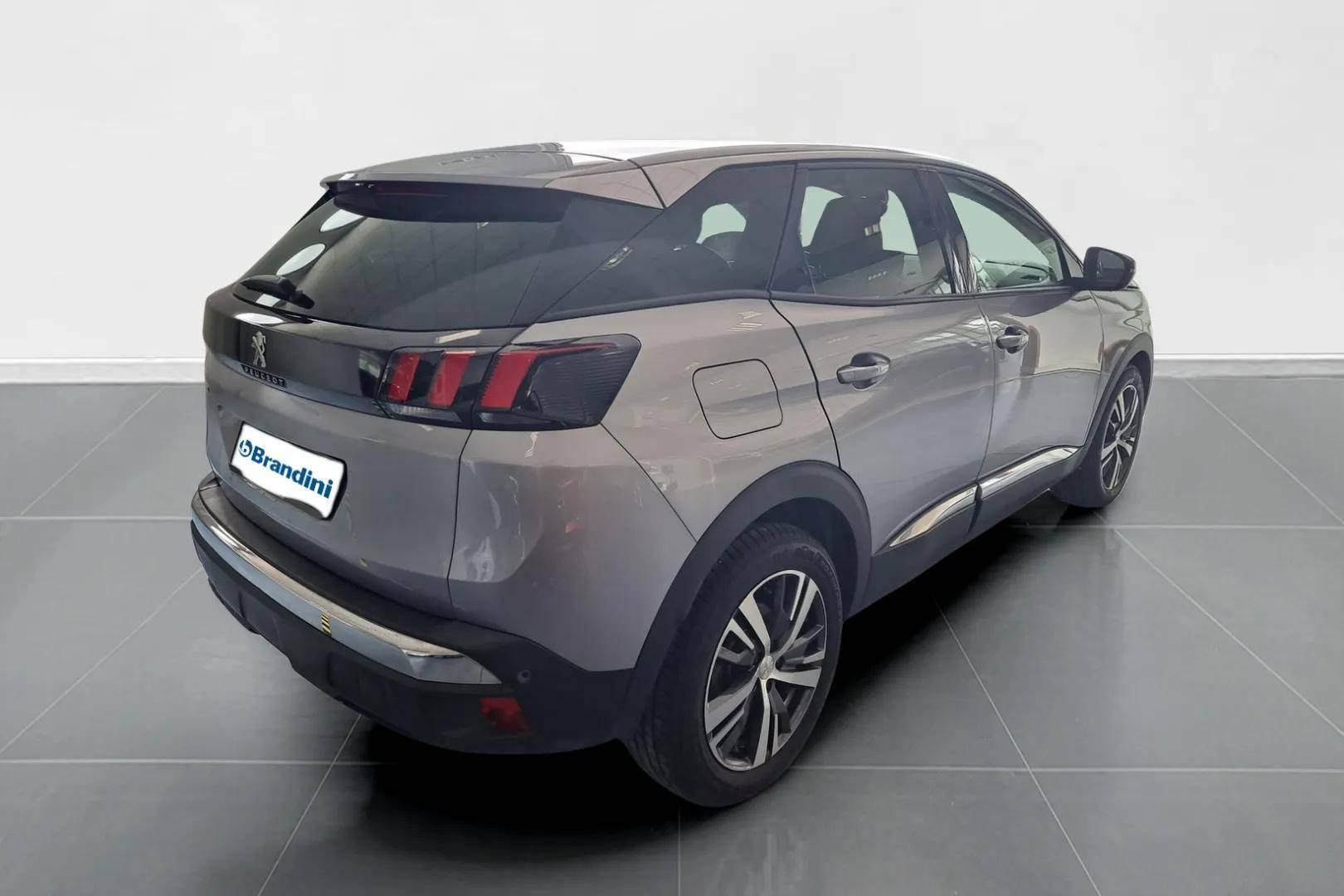 PEUGEOT 3008 3008 1.5 bluehdi Allure Pack s&s 130cv eat8 usata in pronta consegna - Brandini