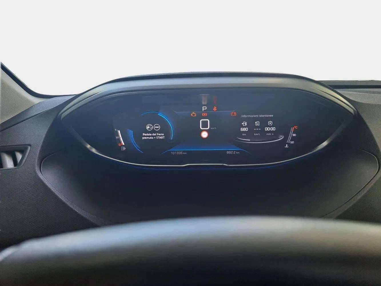 PEUGEOT 3008 3008 1.5 bluehdi Allure Pack s&s 130cv eat8 usata in pronta consegna - Brandini