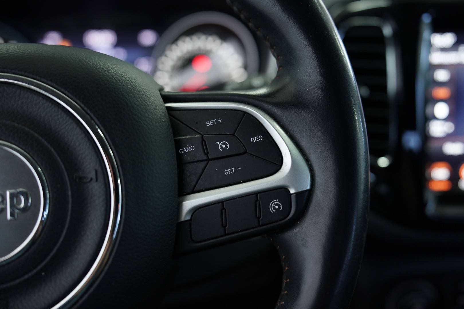 JEEP Compass - Foto 12