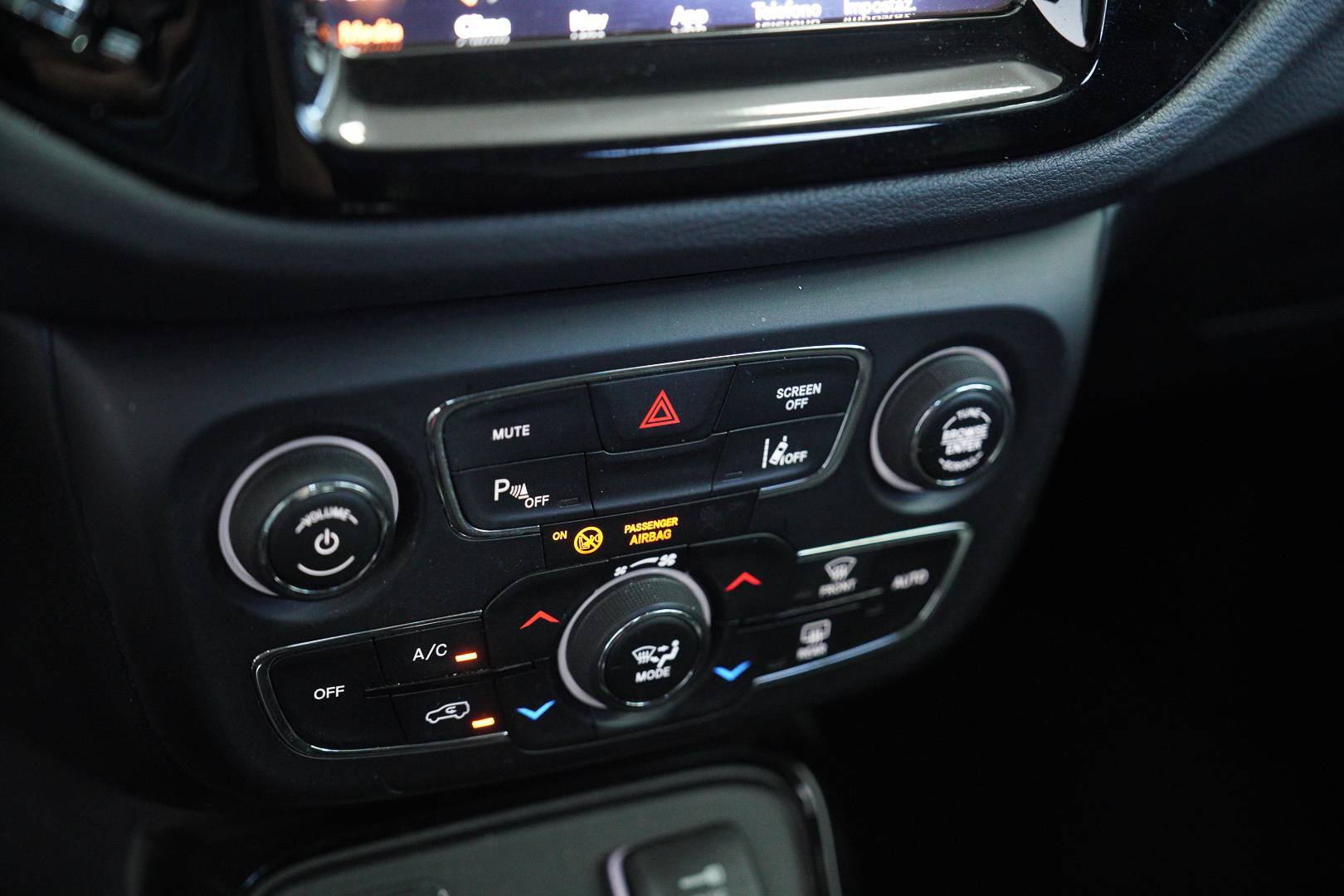 JEEP Compass - Foto 16