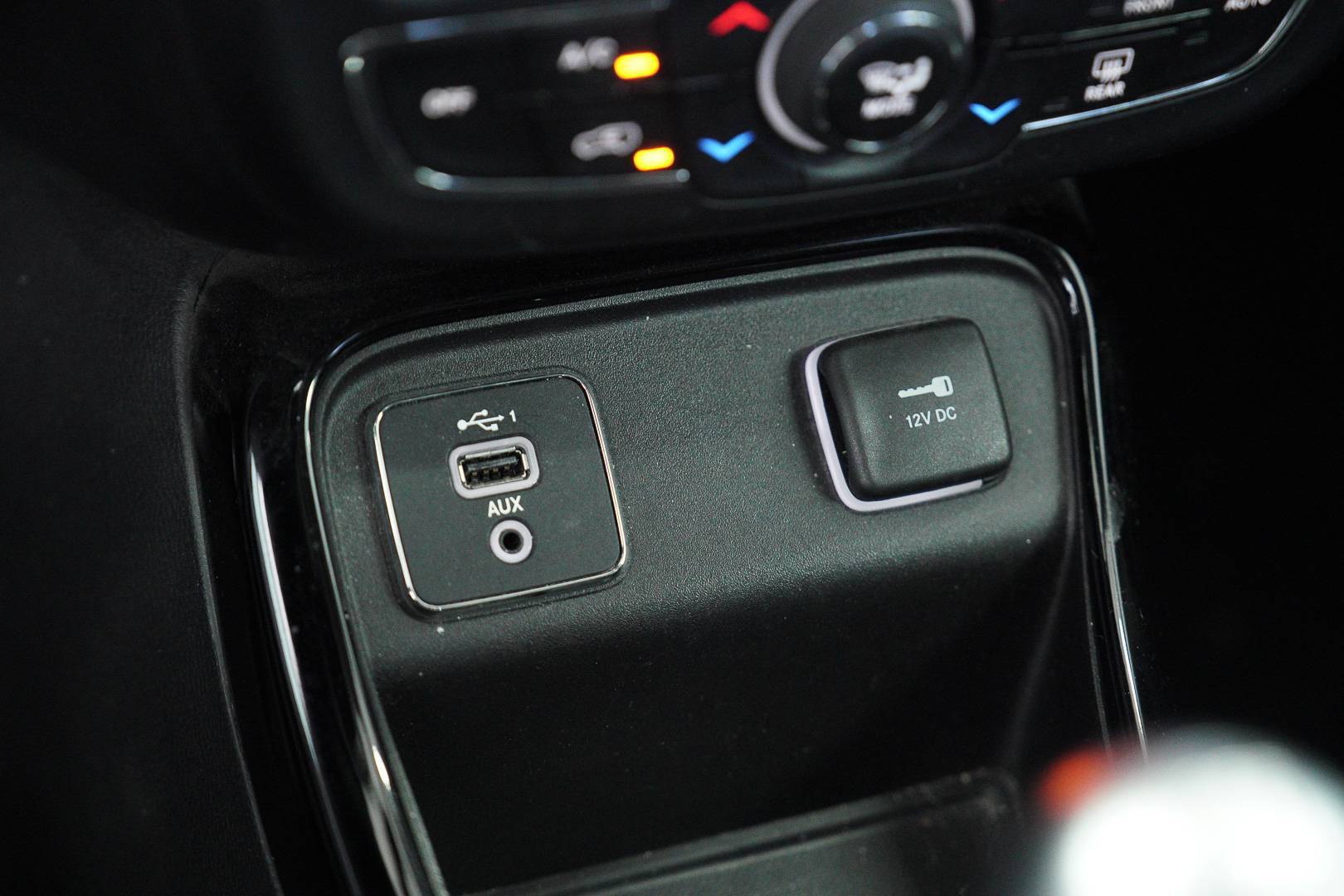 JEEP Compass - Foto 17