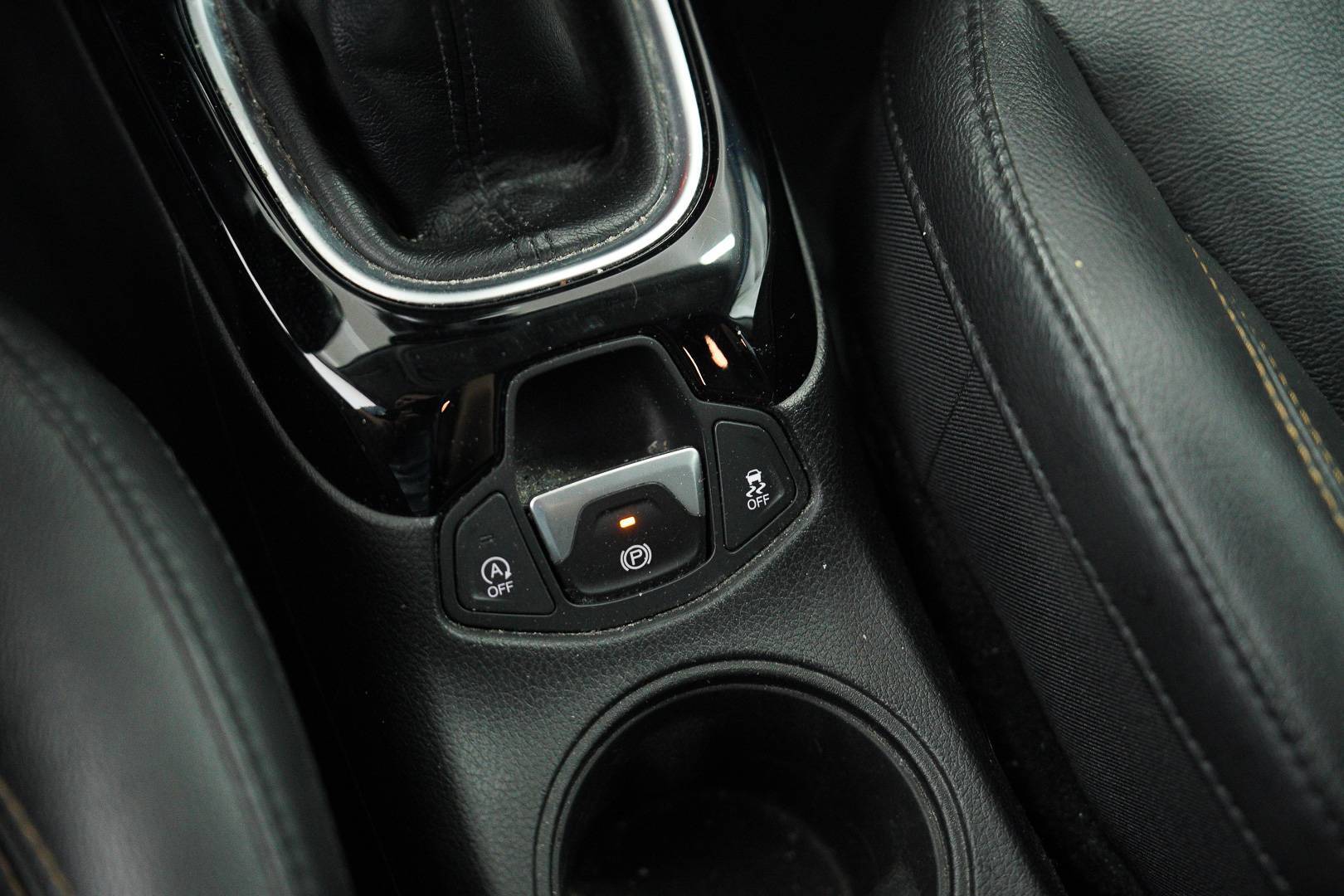 JEEP Compass - Foto 19